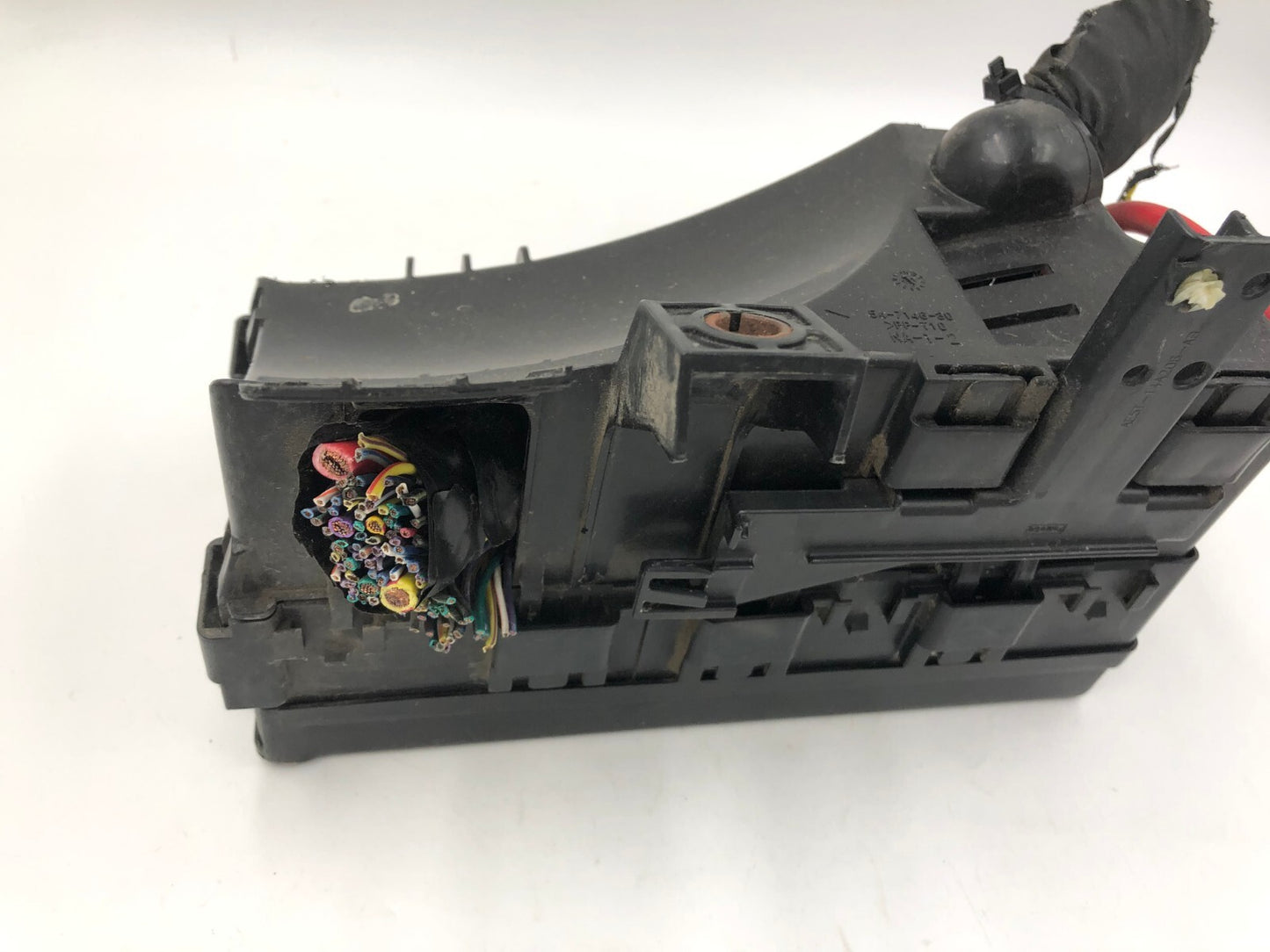 2010-2012 Ford Fusion Fuse Box Relay Module OEM D01B33066