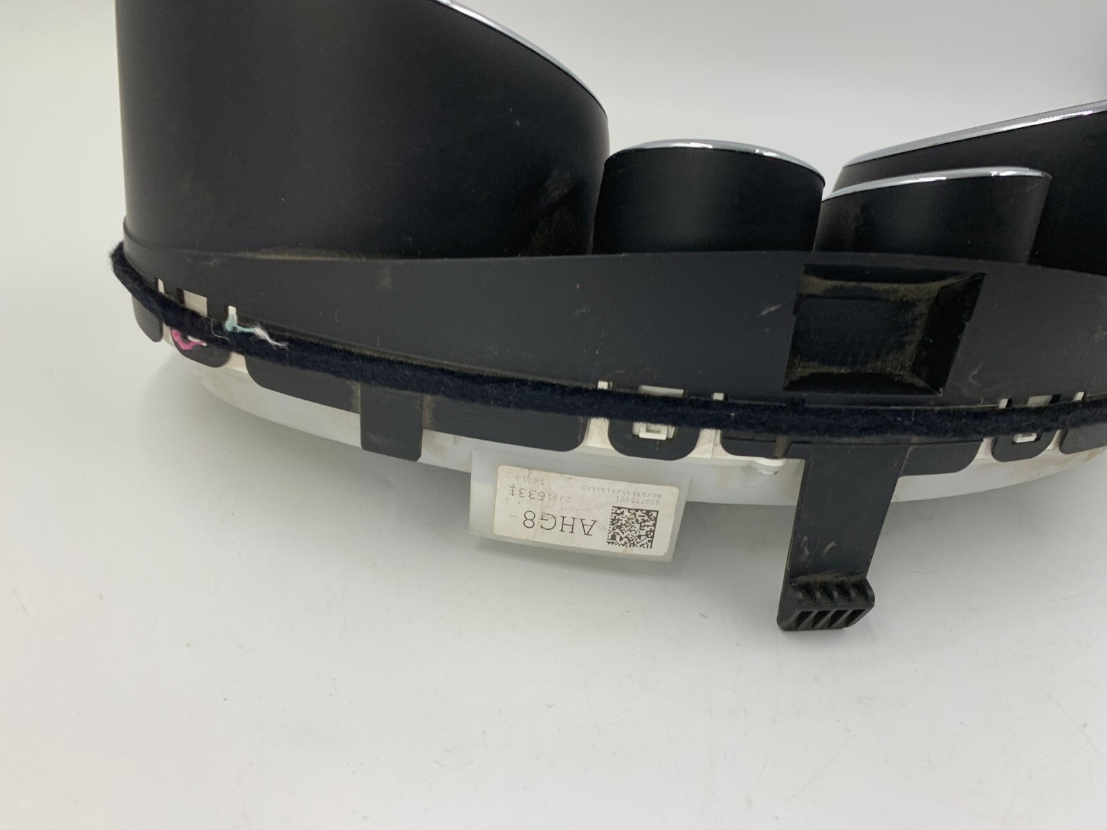 2015-2017 Buick Verano Speedometer Instrument Cluster 29541 Miles OEM A01B32058