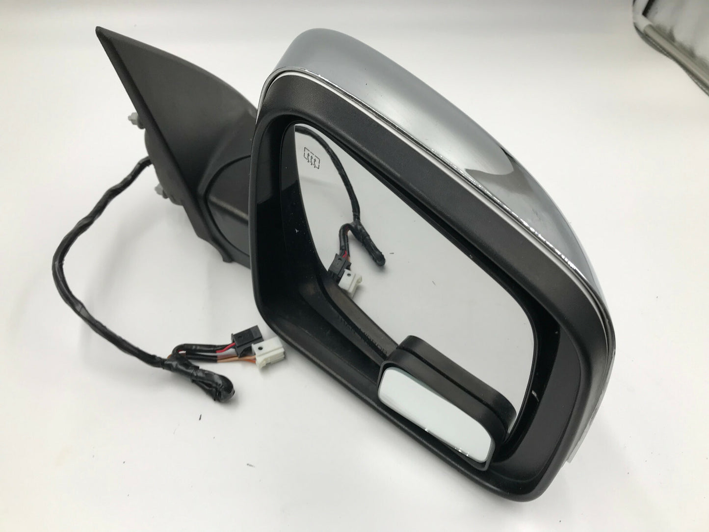 2011-2021 Dodge Durango Passenger Side View Power Door Mirror Chrome D01B15002