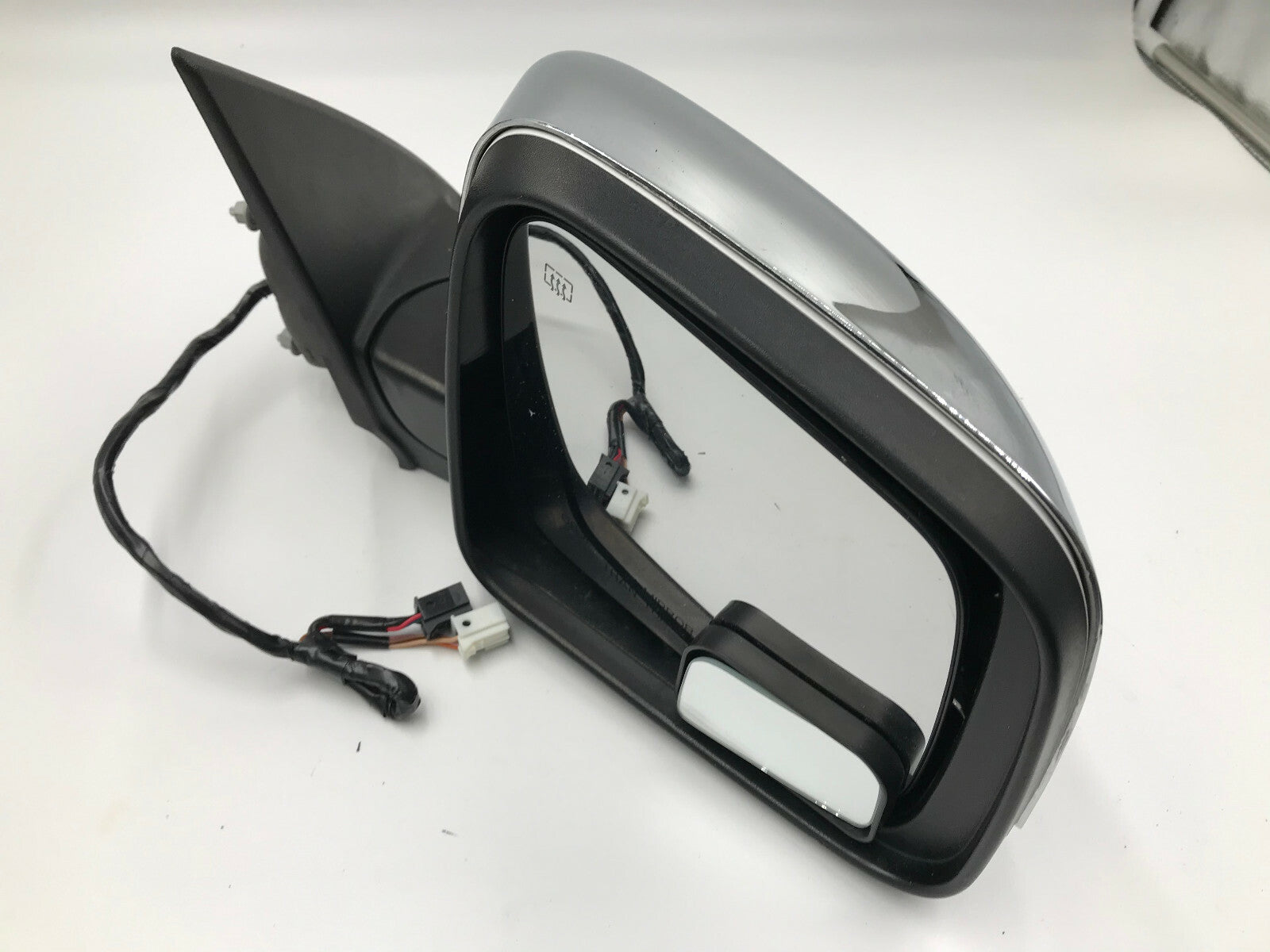 2011-2021 Dodge Durango Passenger Side View Power Door Mirror Chrome D01B15002