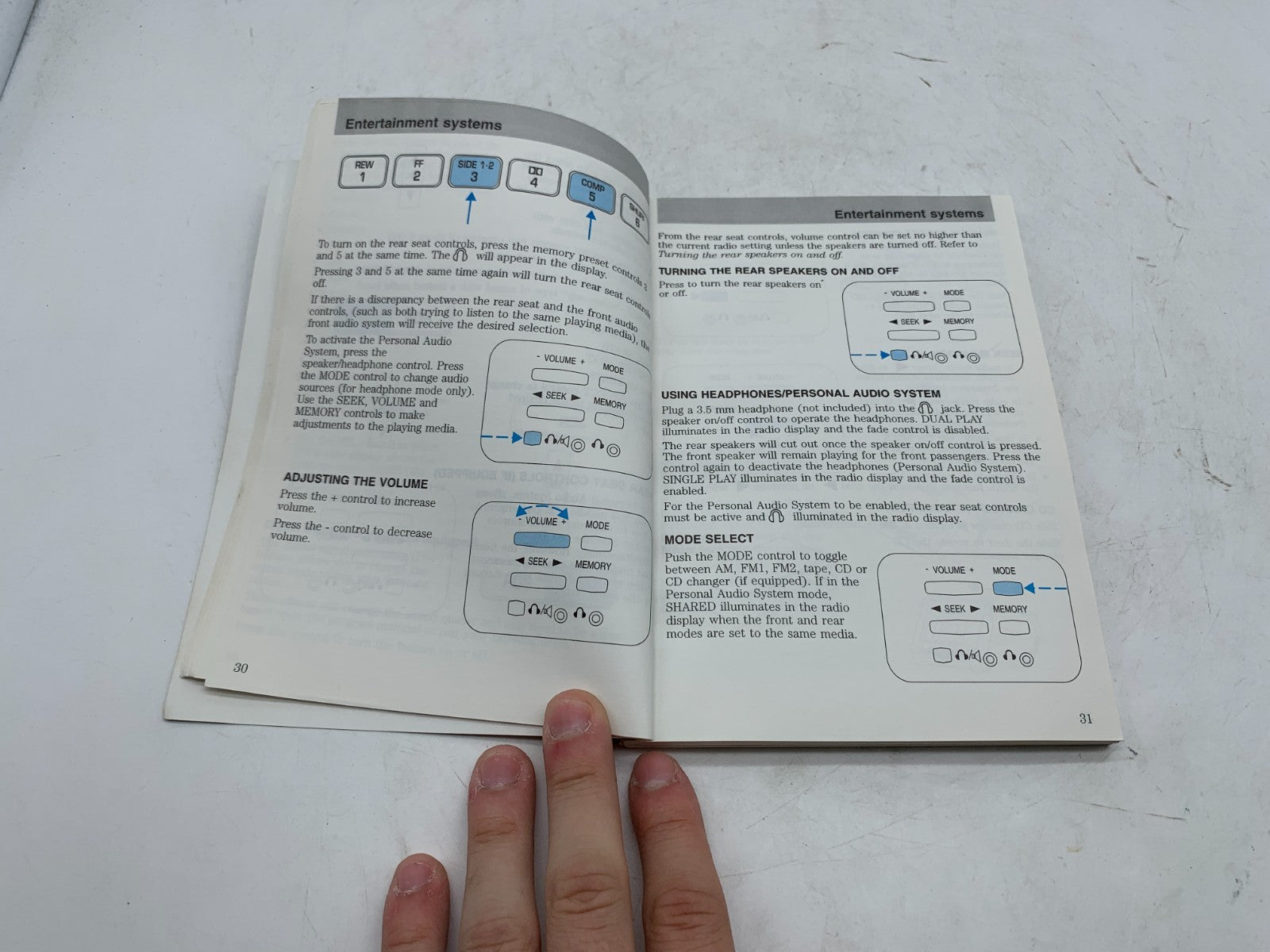 2002 Lincoln Navigator Owners Manual OEM A03B37011