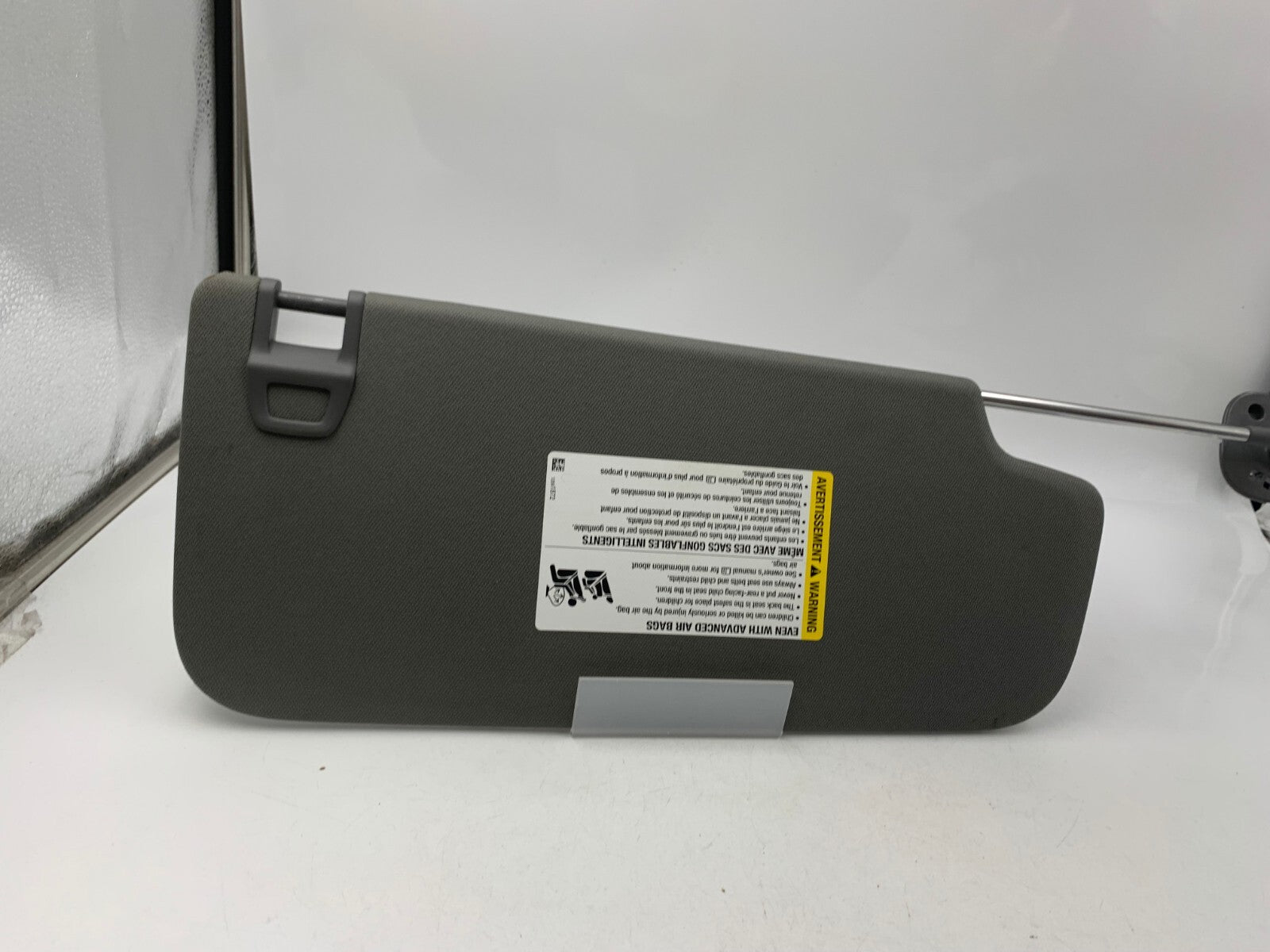 2019-2021 Chevrolet Silverado 1500 Driver Sun Visor OEM B02B39034