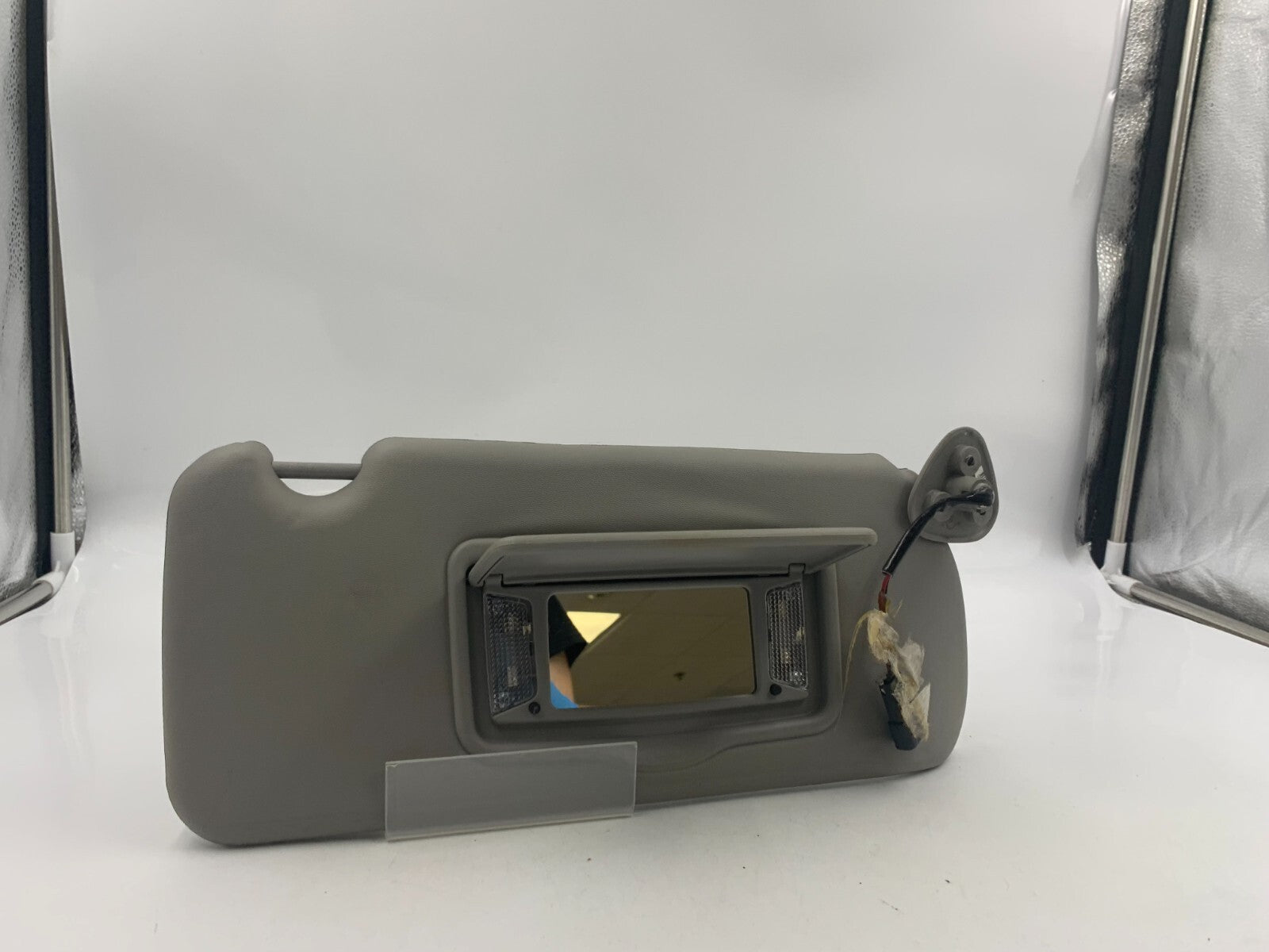 2003-2007 Cadillac CTS Passenger Visor Gray Illuminated OEM D04B13092