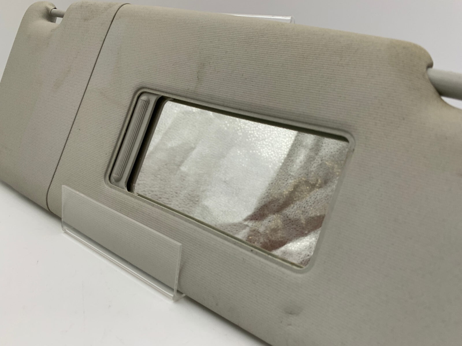 2012-2020 Volkswagen Passat Passenger Sun Visor Gray Illuminated OEM D03B44005