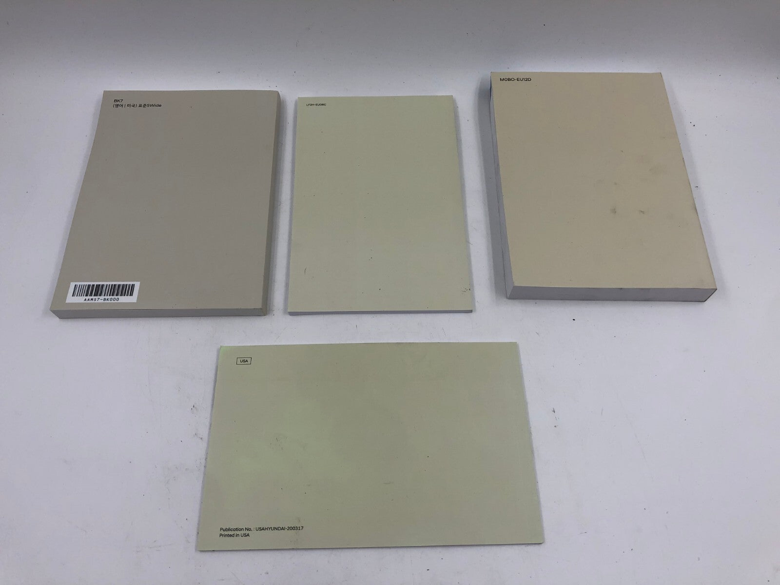 2021 Hyundai Elantra Owners Manual Set OEM D02B21053