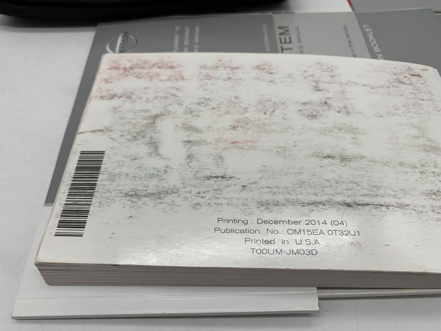 2015 Nissan Rogue Owners Manual Set with Case OEM D03B05023