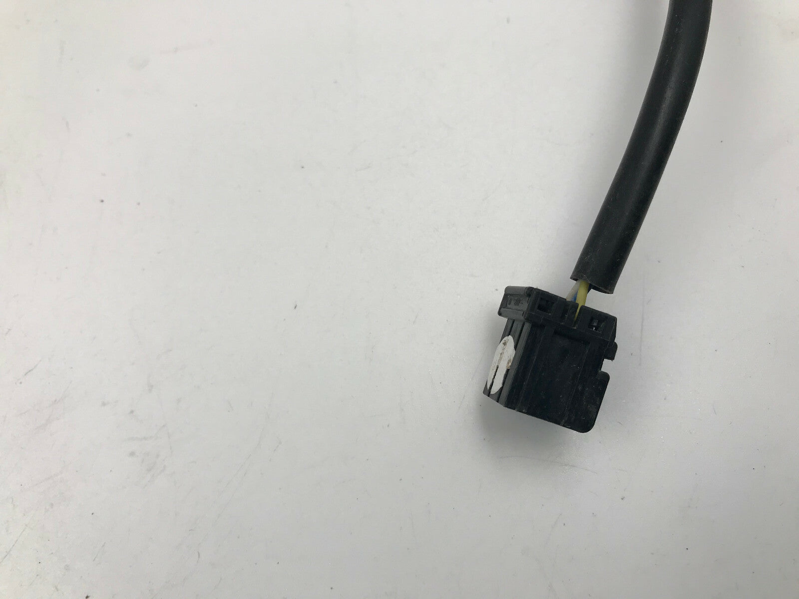 2001-2004 Dodge Dakota Driver Side View Power Door Mirror Black B04B15024