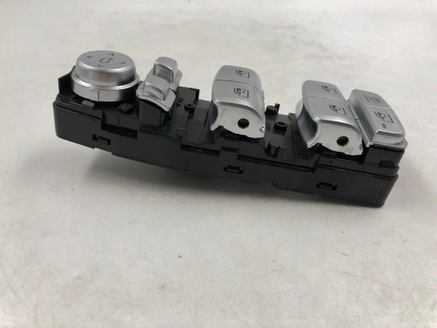 2016-2020 BMW 740i Master Power Window Switch OEM D01B46084