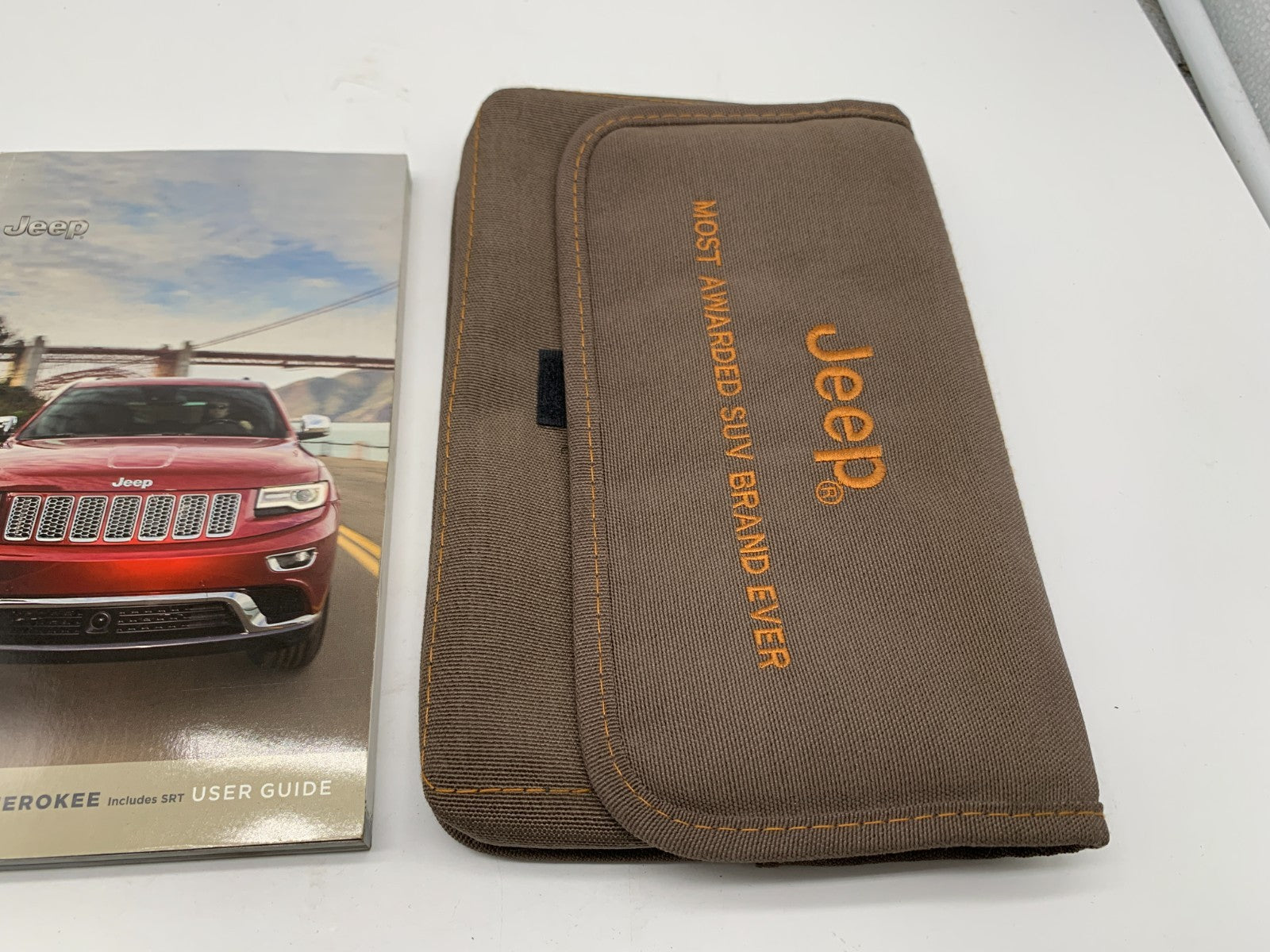 2016 Jeep Grand Cherokee Owners Manual Set with Case OEM B04B55050