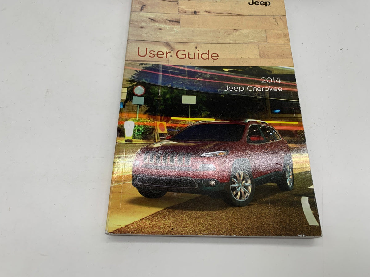 2014 Jeep Cherokee Owners Manual Set with Case OEM R01B12026