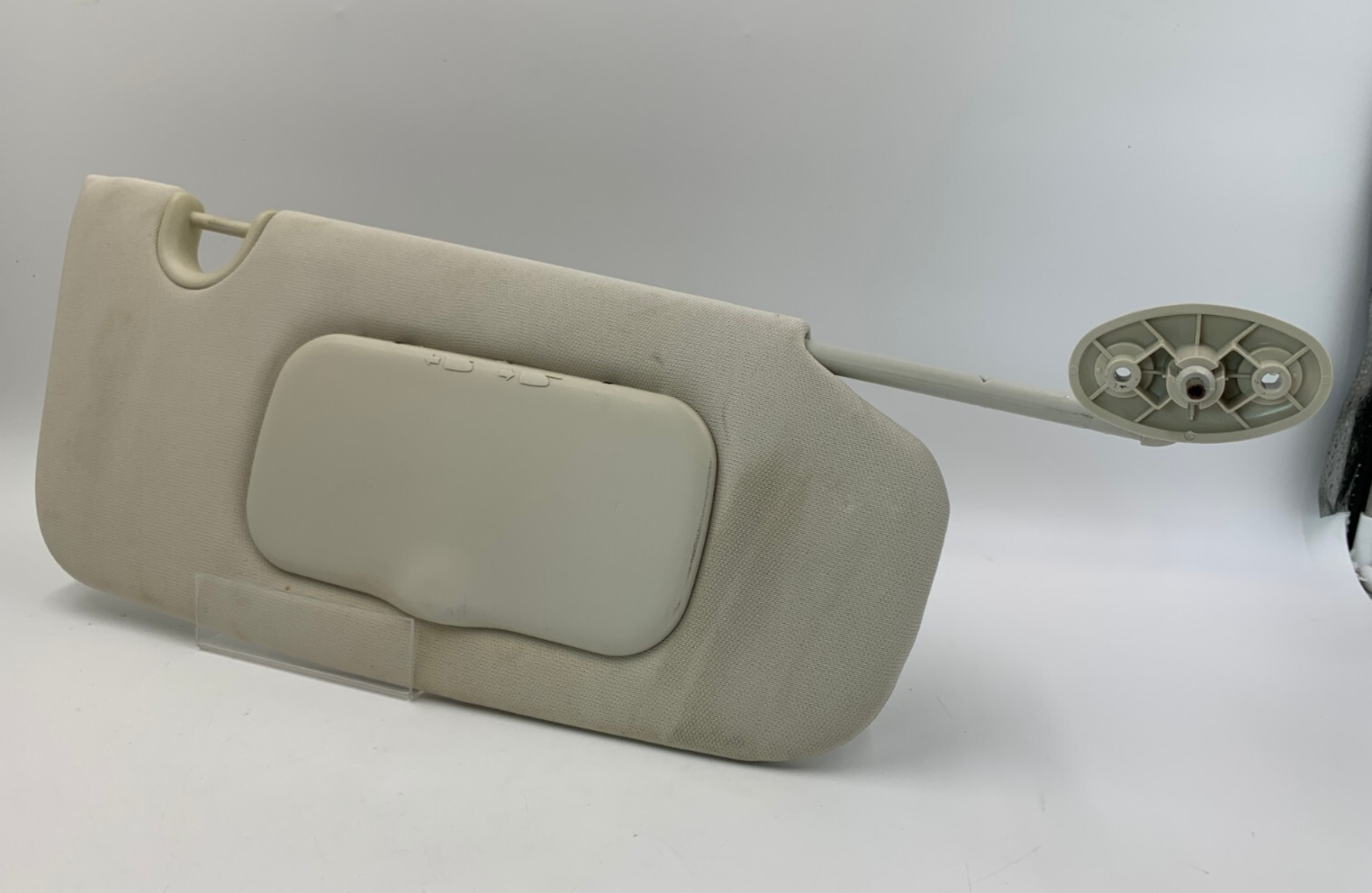 2007-2009 Jeep Compass Passenger Sun Visor Sunvisor Ivory OEM A01B22004