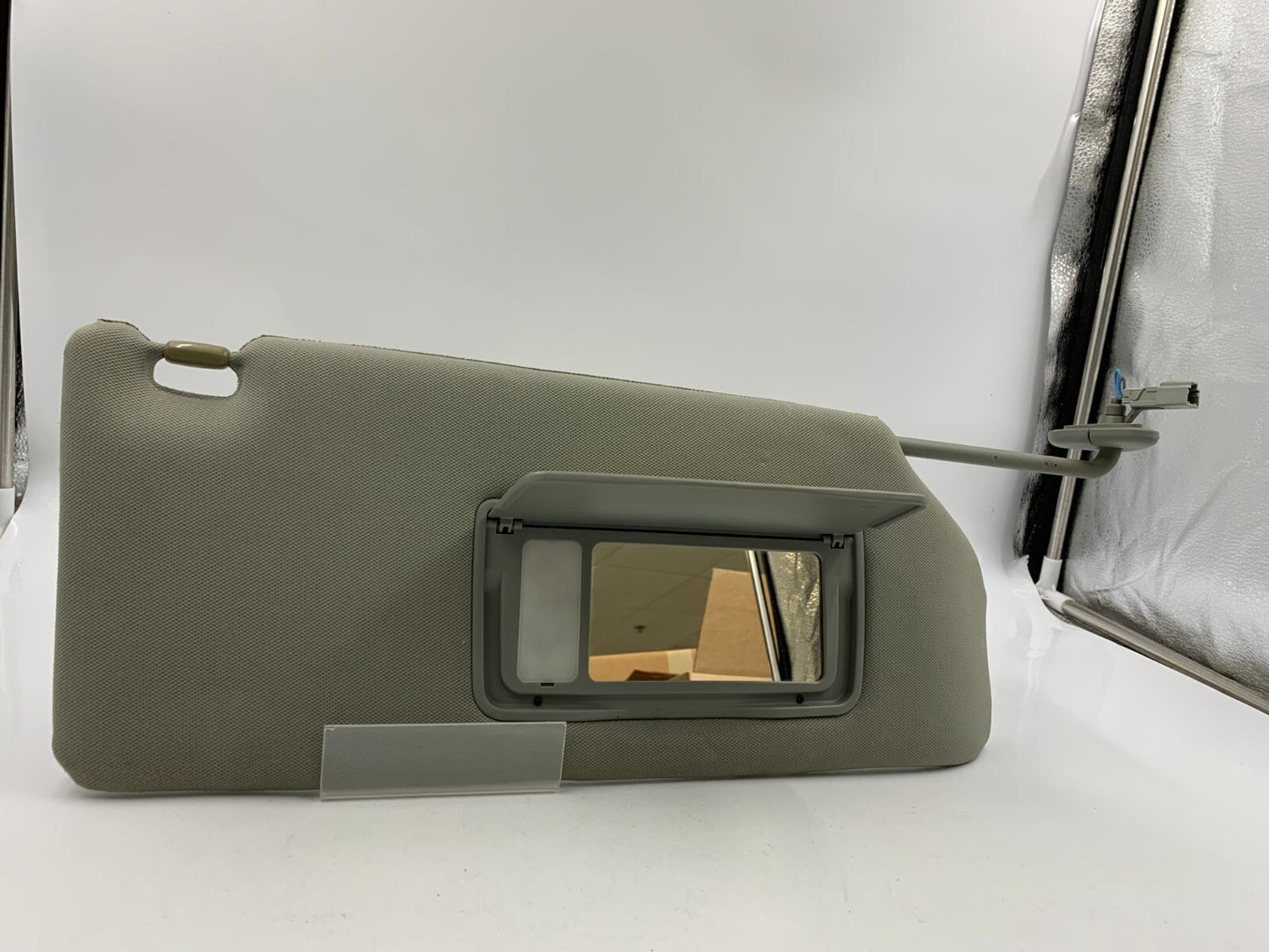 2006-2010 Honda Odyssey Passenger Sun Visor Gray Illuminated OEM B04B18053