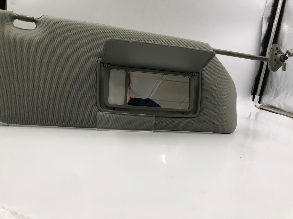2006-2010 Honda Odyssey Passenger Sun Visor Gray Illuminated OEM B03B52081
