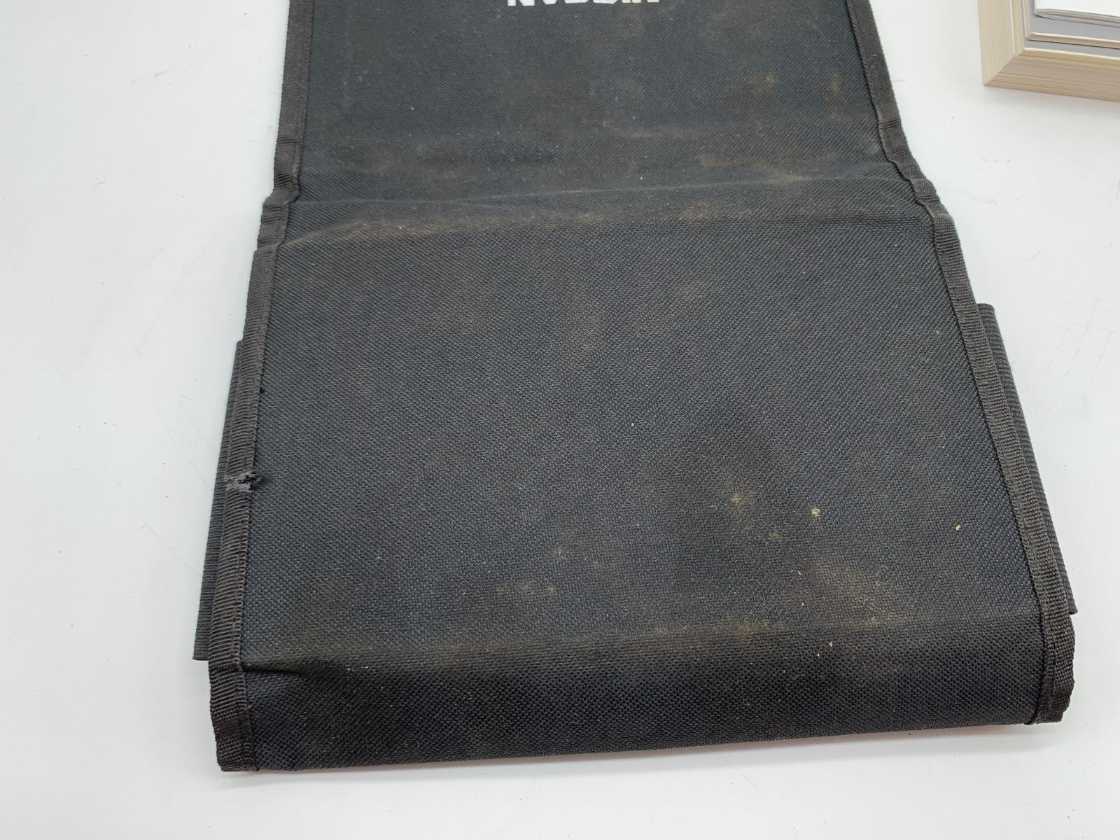 2017 Nissan Pathfinder Owners Manual Set with Case OEM B01B23006
