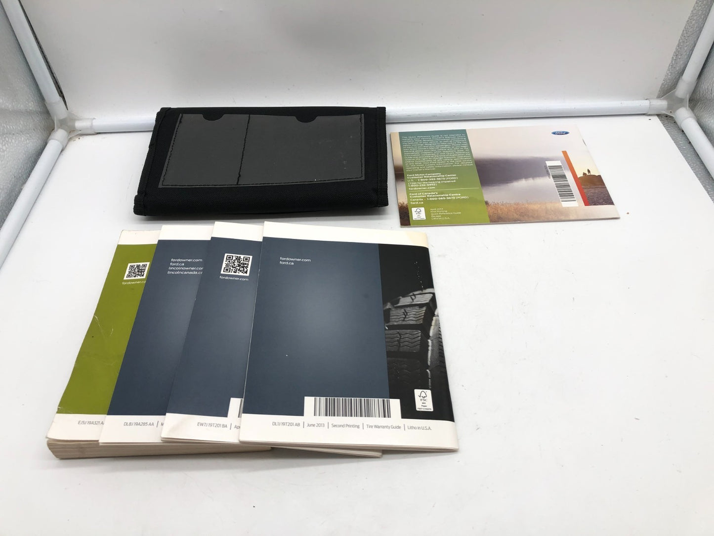 2014 Ford Escape Owners Manual Set with Case OEM B04B32087