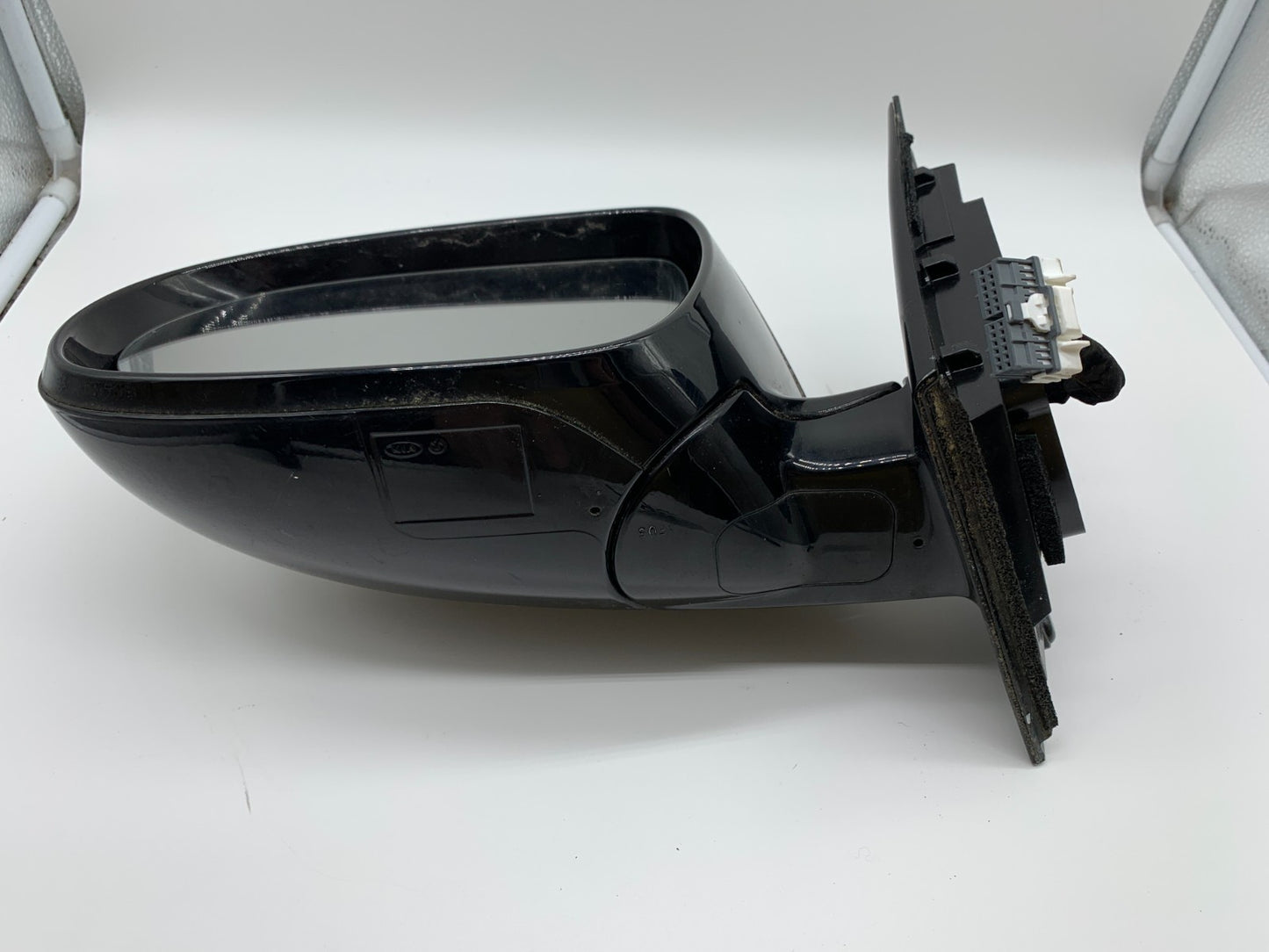 2016-2020 Kia Sorento Driver Side View Power Door Mirror OEM C03B12008