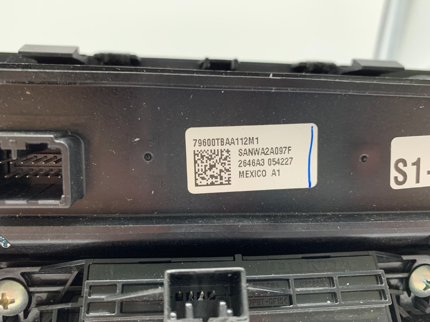 2017-2021 Honda Civic AC Heater Climate Control Unit OEM D04B47003