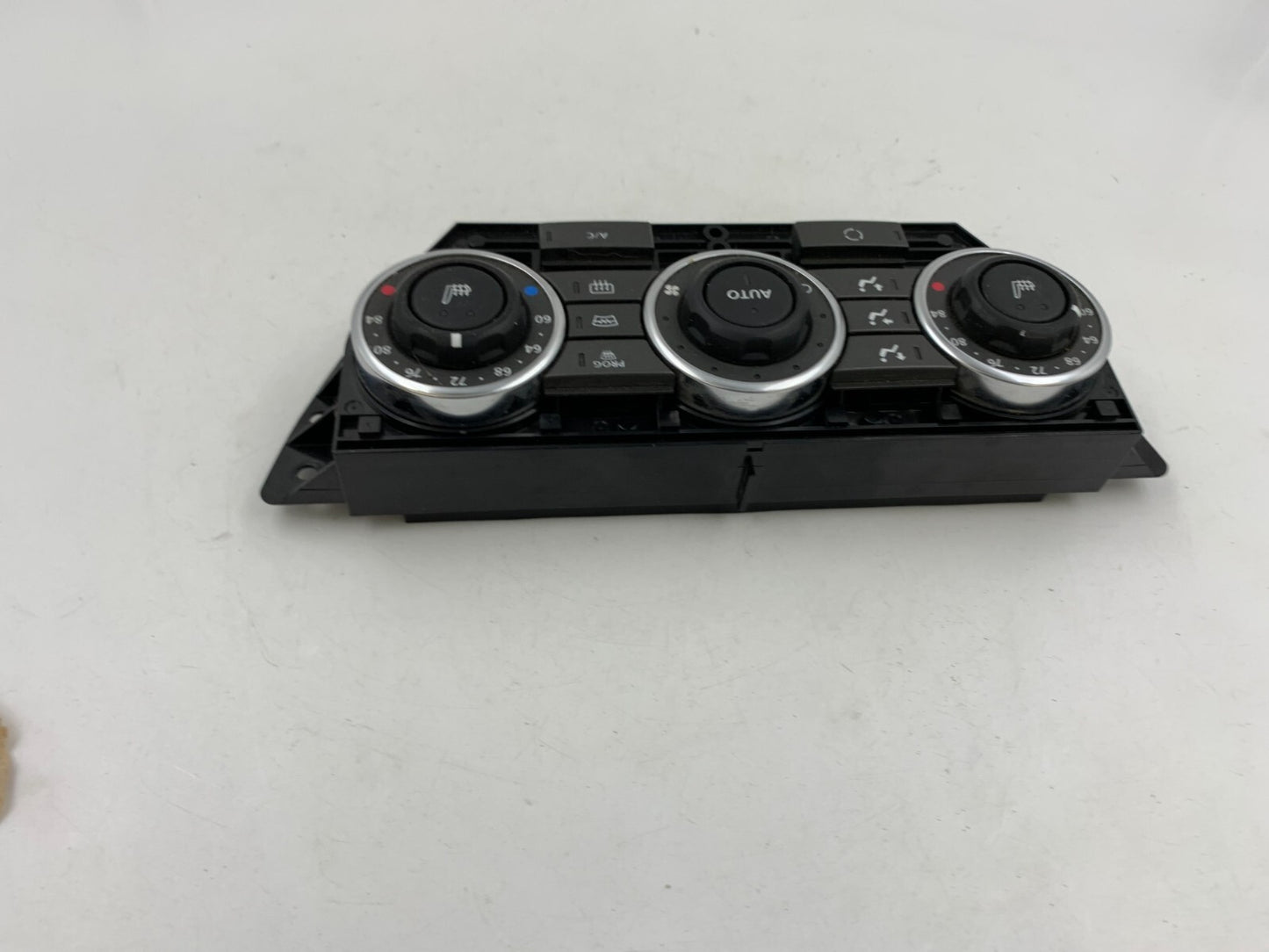 2013-2015 Land Rover LR2 AC Heater Climate Control Unit OEM E01B49060