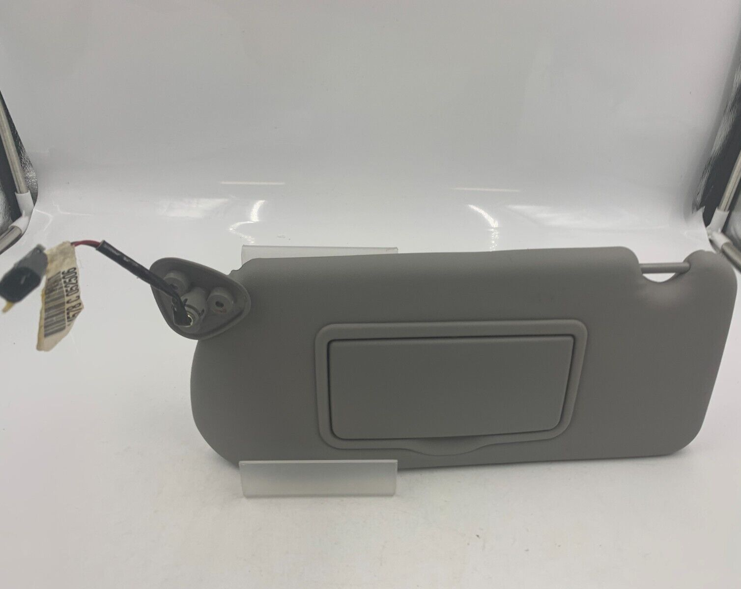 2013-2019 Ford Taurus Passenger Sun Visor Sunvisor Black Illuminated D02B34082