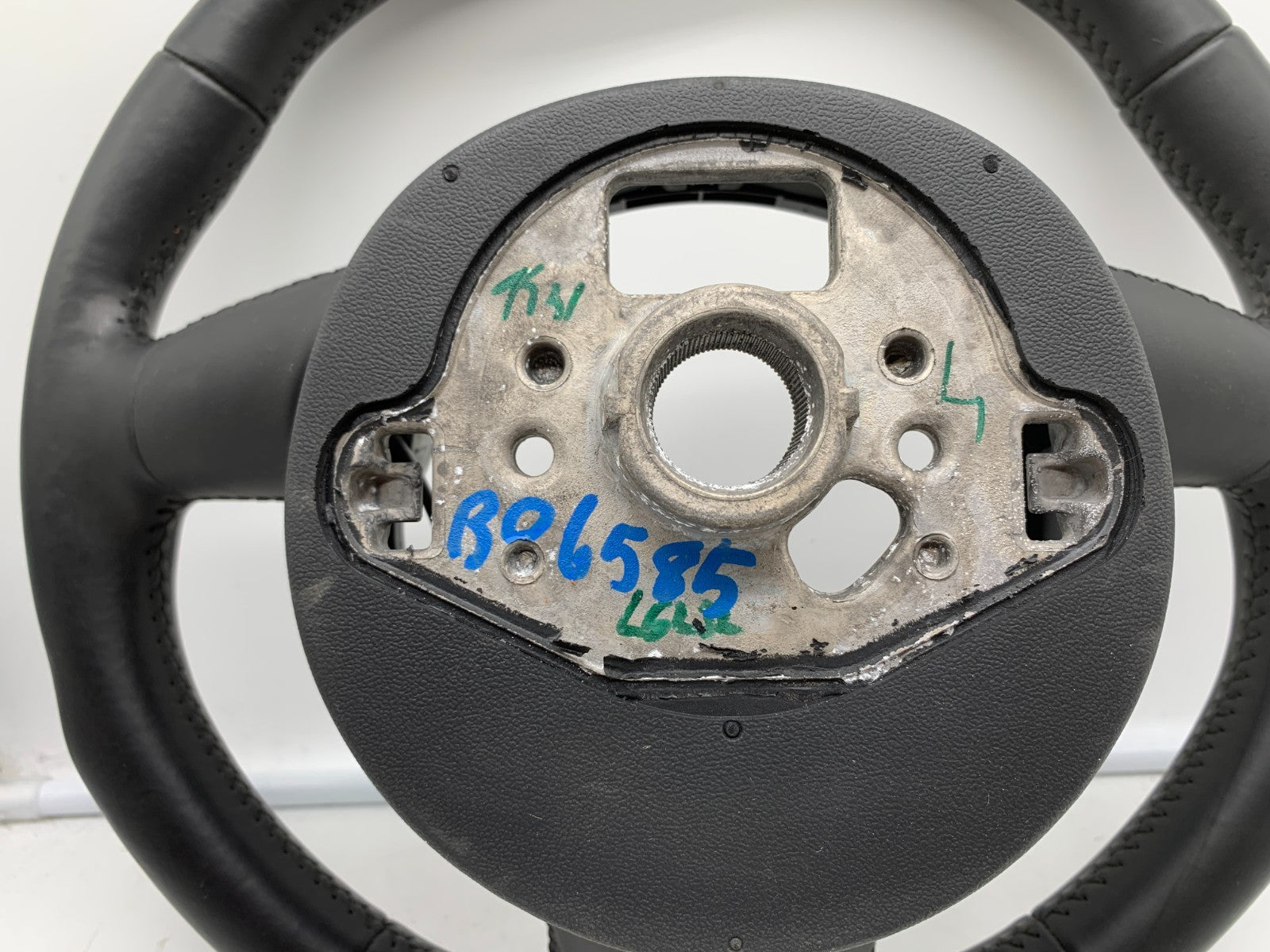 2015 Audi A3 Steering Wheel Assembly Without Airbag OEM B01B44001