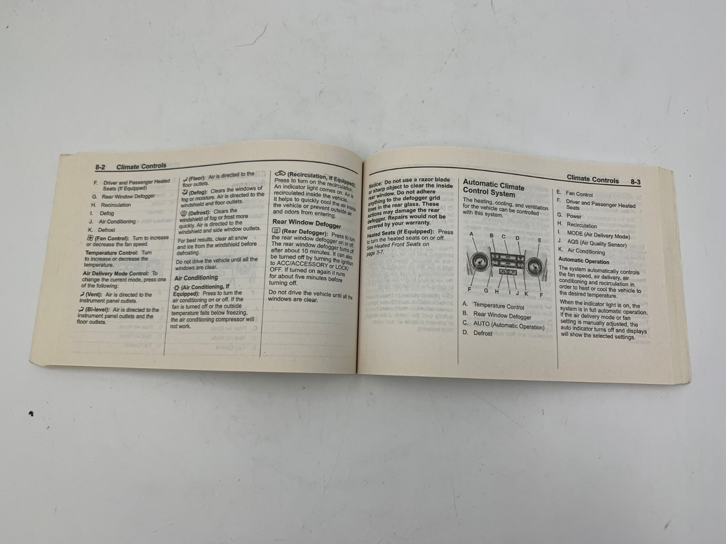 2011 Chevrolet Cruze Owners Manual OEM B03B32028