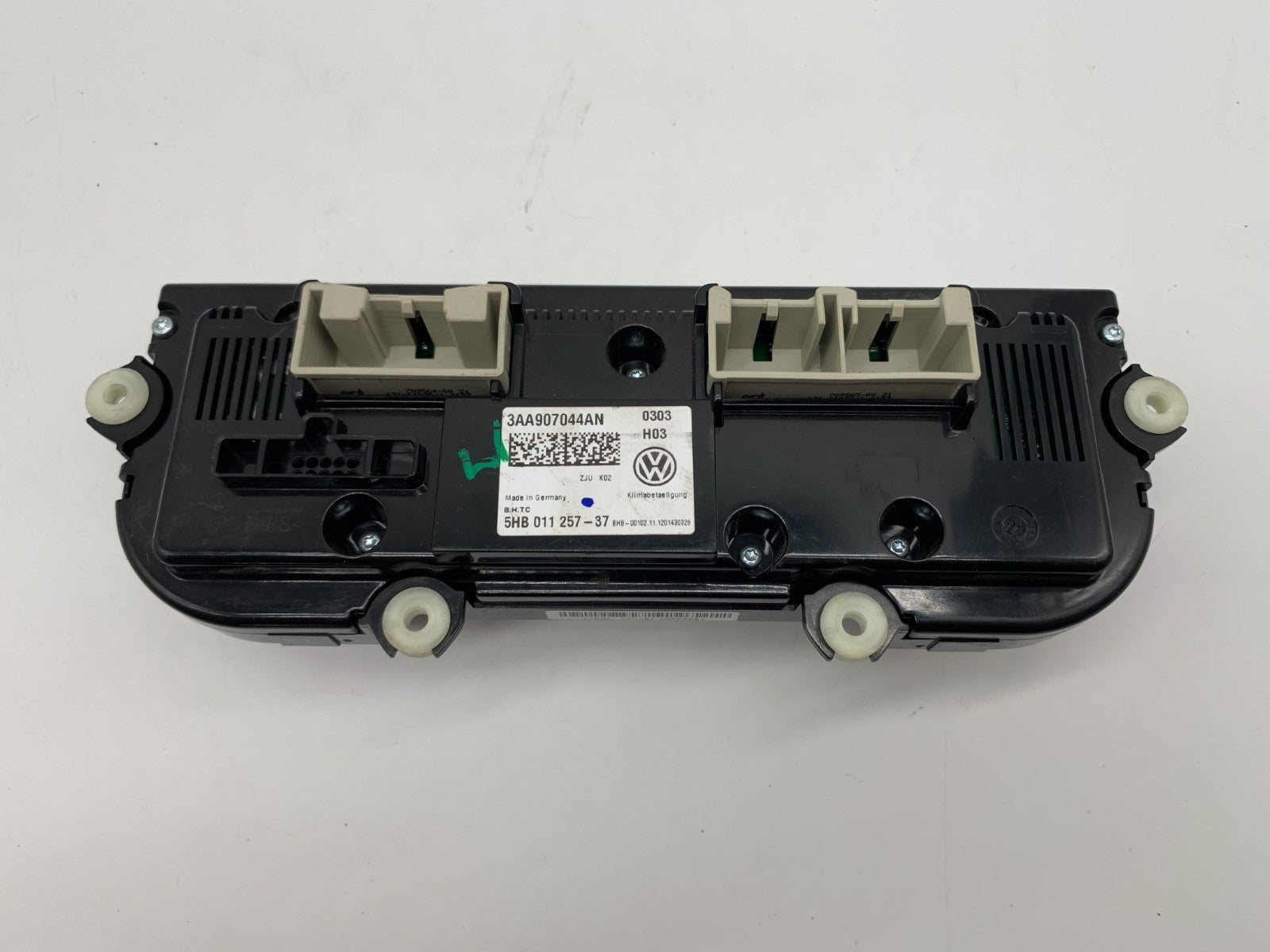 2012-2014 Volkswagen EOS AC Heater Climate Control Unit OEM C01B40004