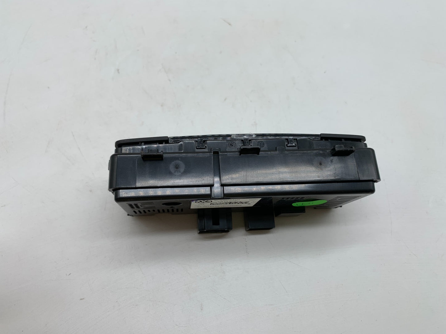 2018-2023 Volkswagen Atlas REAR AC Heater Climate Control Unit OEM D02B64011