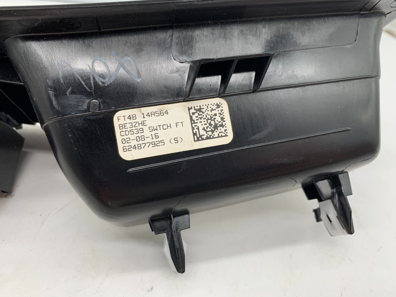 2015-2016 Ford Edge Master Power Window Switch OEM C04B23013