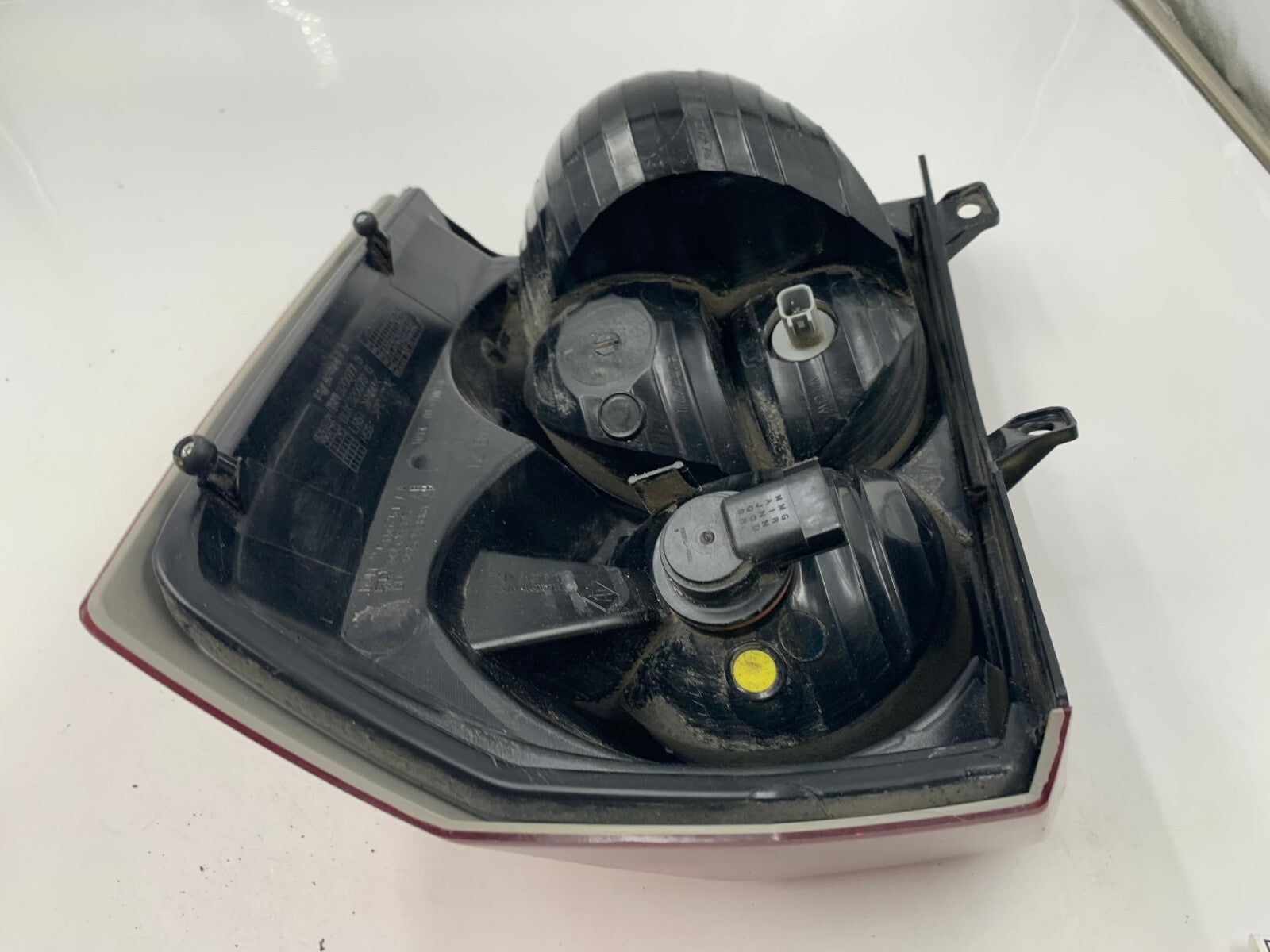 2008-2012 Dodge Caliber Driver Side Tail Light Taillight OEM D02B60002