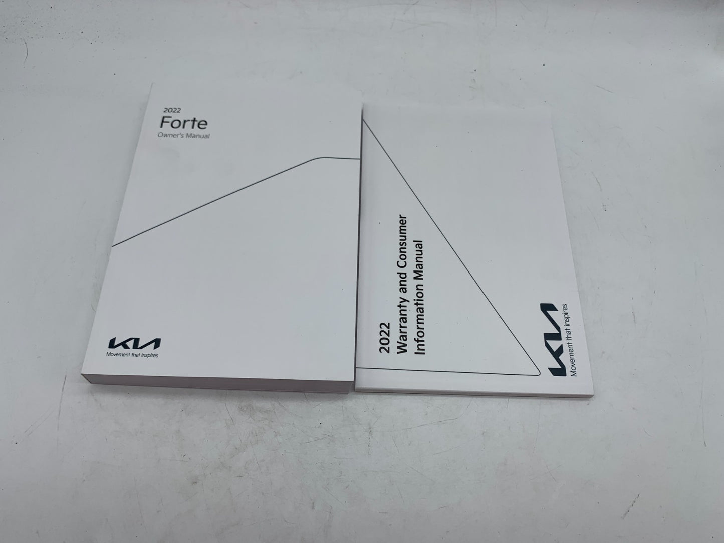 2022 Kia Forte Owners Manual Set OEM B03B51010