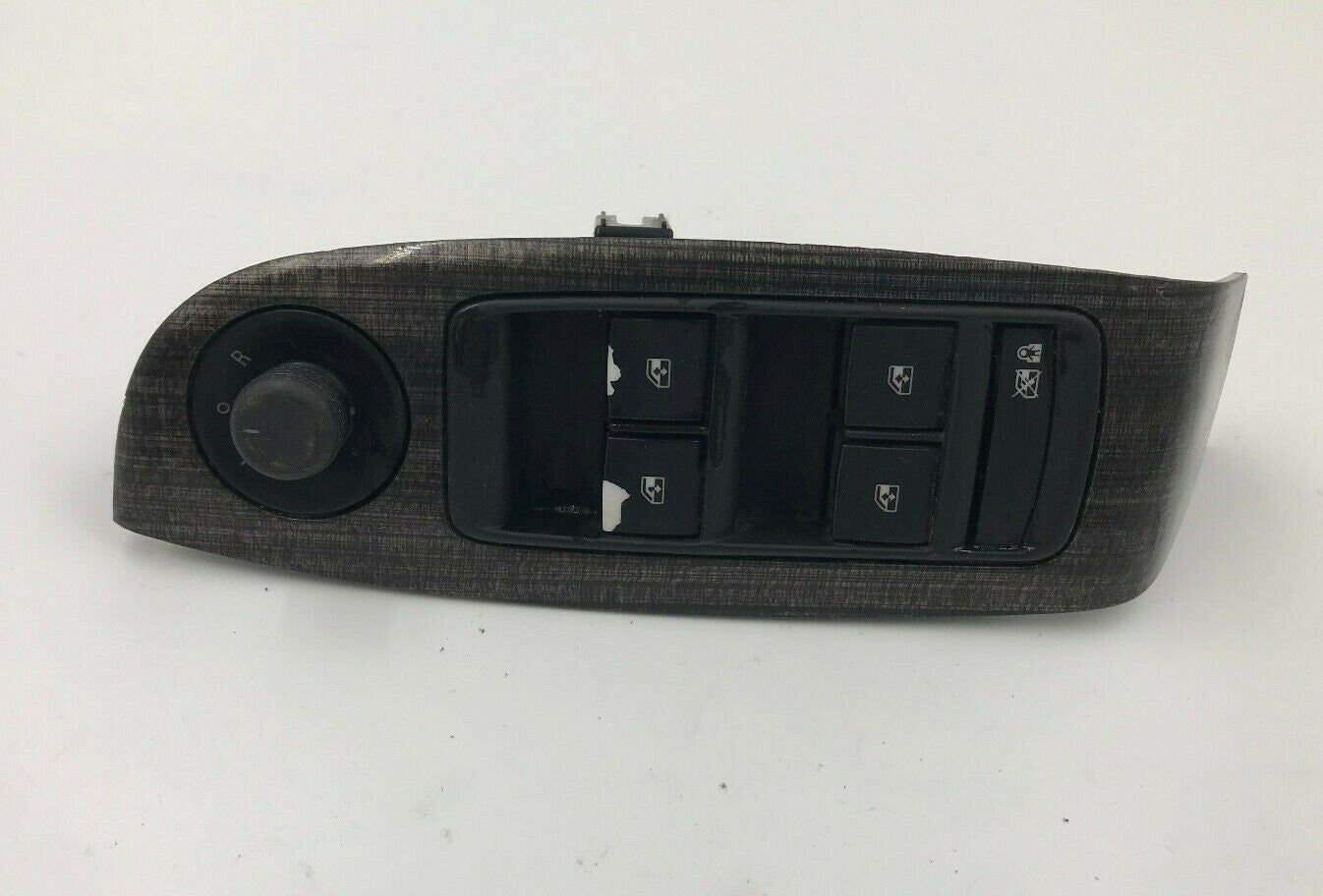 2014-2016 Chevrolet Malibu Master Power Window Switch OEM D02B31009