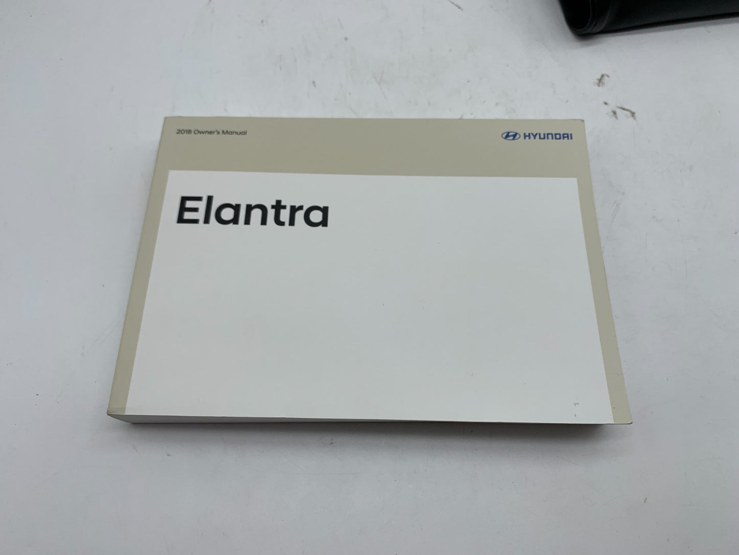 2018 Hyundai Elantra Owners Manual Set with Case OEM D02B09043