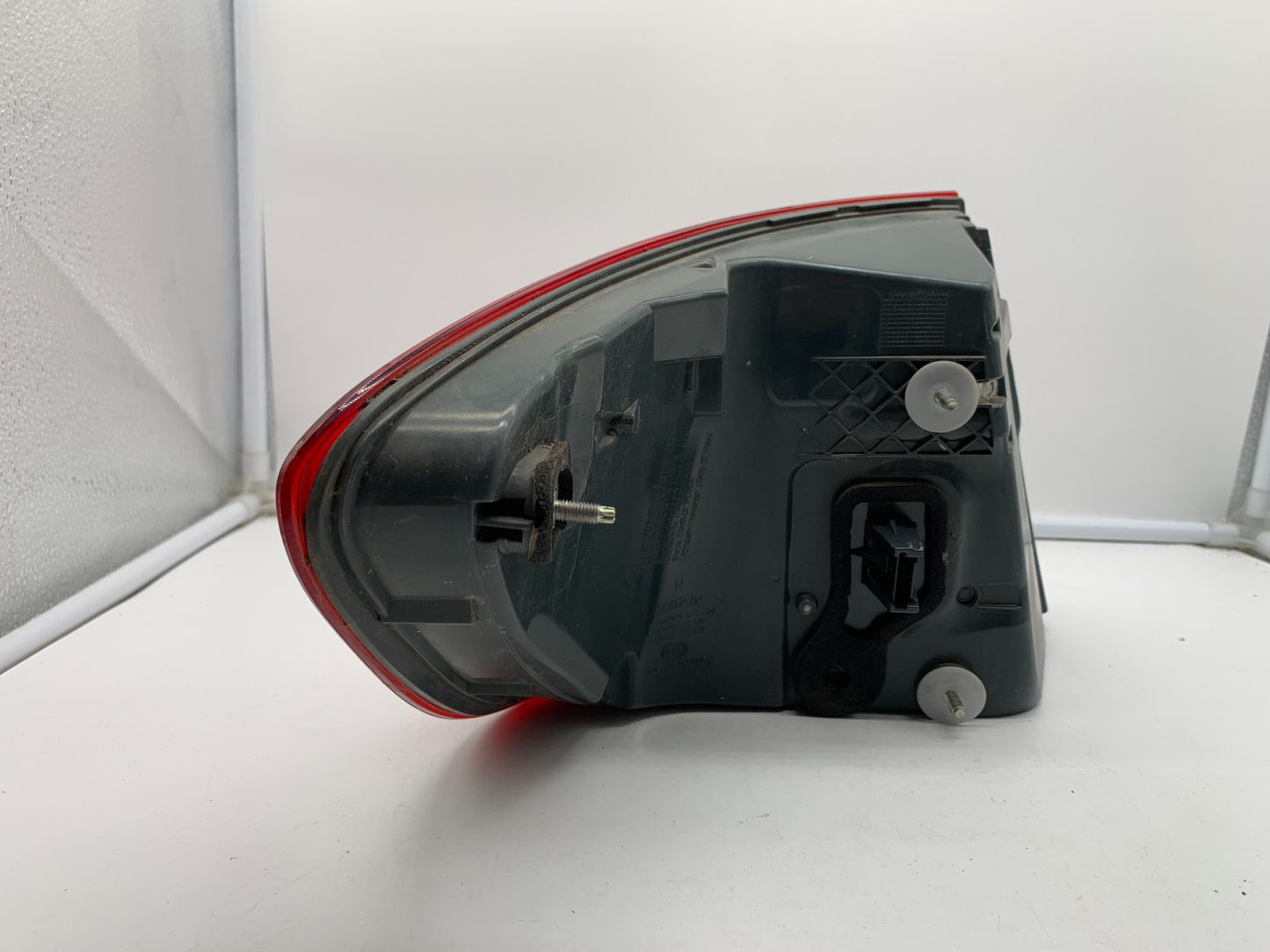 2011-2013 BMW 535i Passenger Side Tail Light Taillight OEM B02B40045