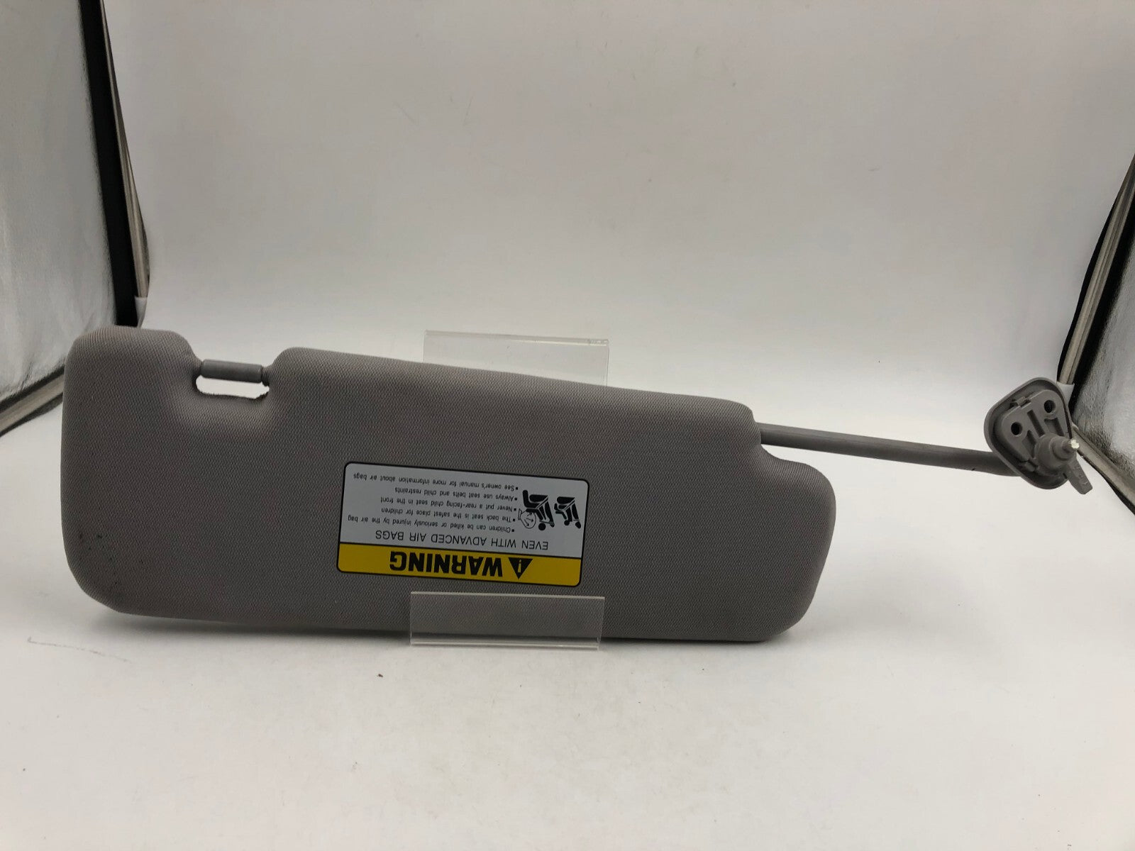 2011-2015 Hyundai Sonata Driver Sun Visor Gray Illuminated OEM B02B63004