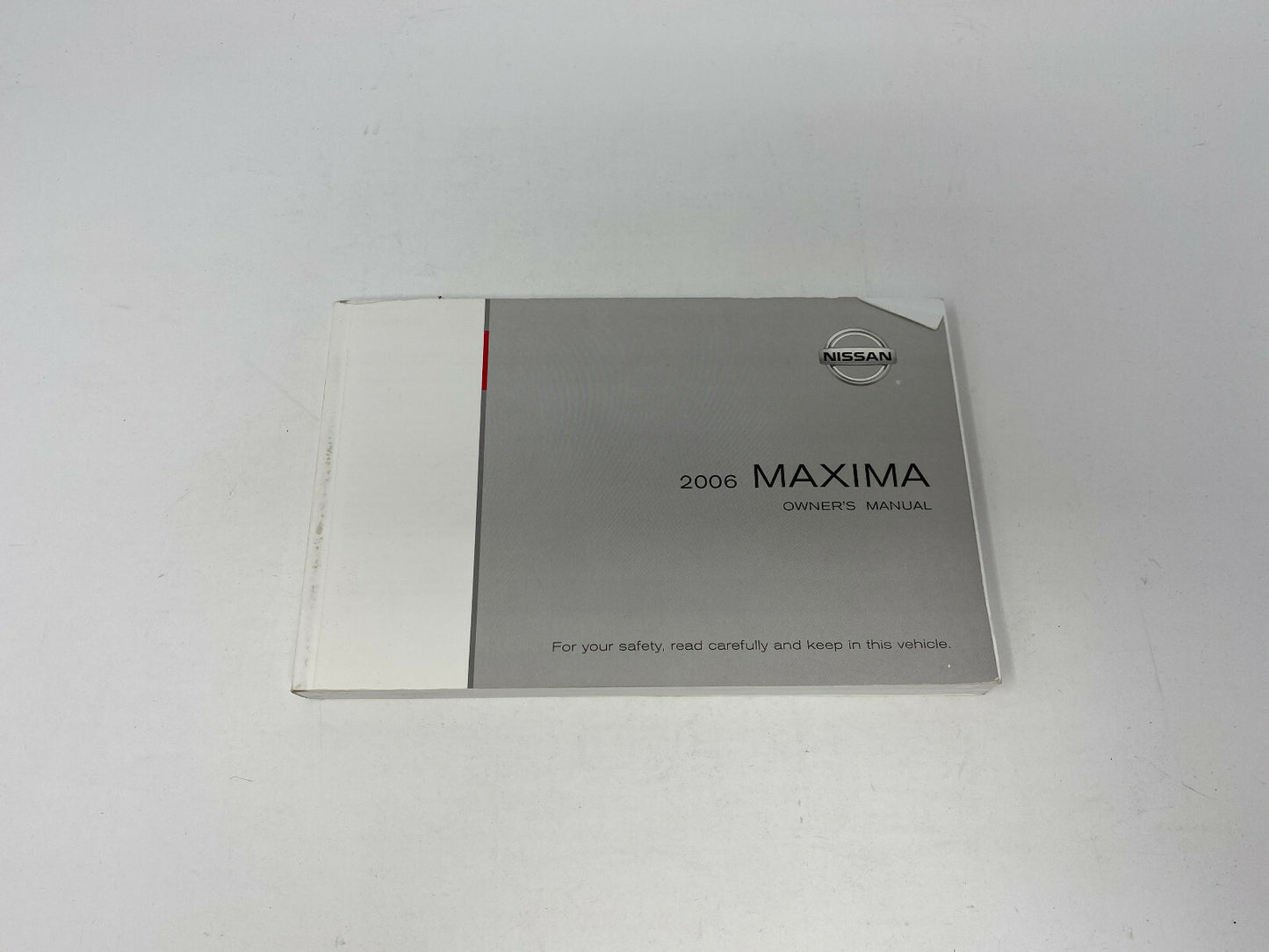 2006 Nissan Maxima Owners Manual Set with Case OEM A04B44076