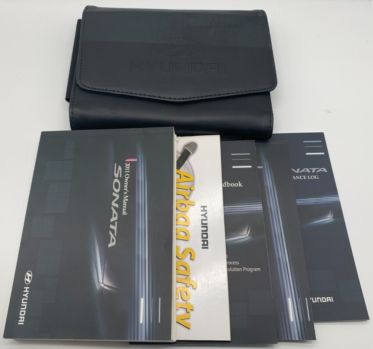 2011 Hyundai Sonata Owners Manual Set with Case OEM C02B47007