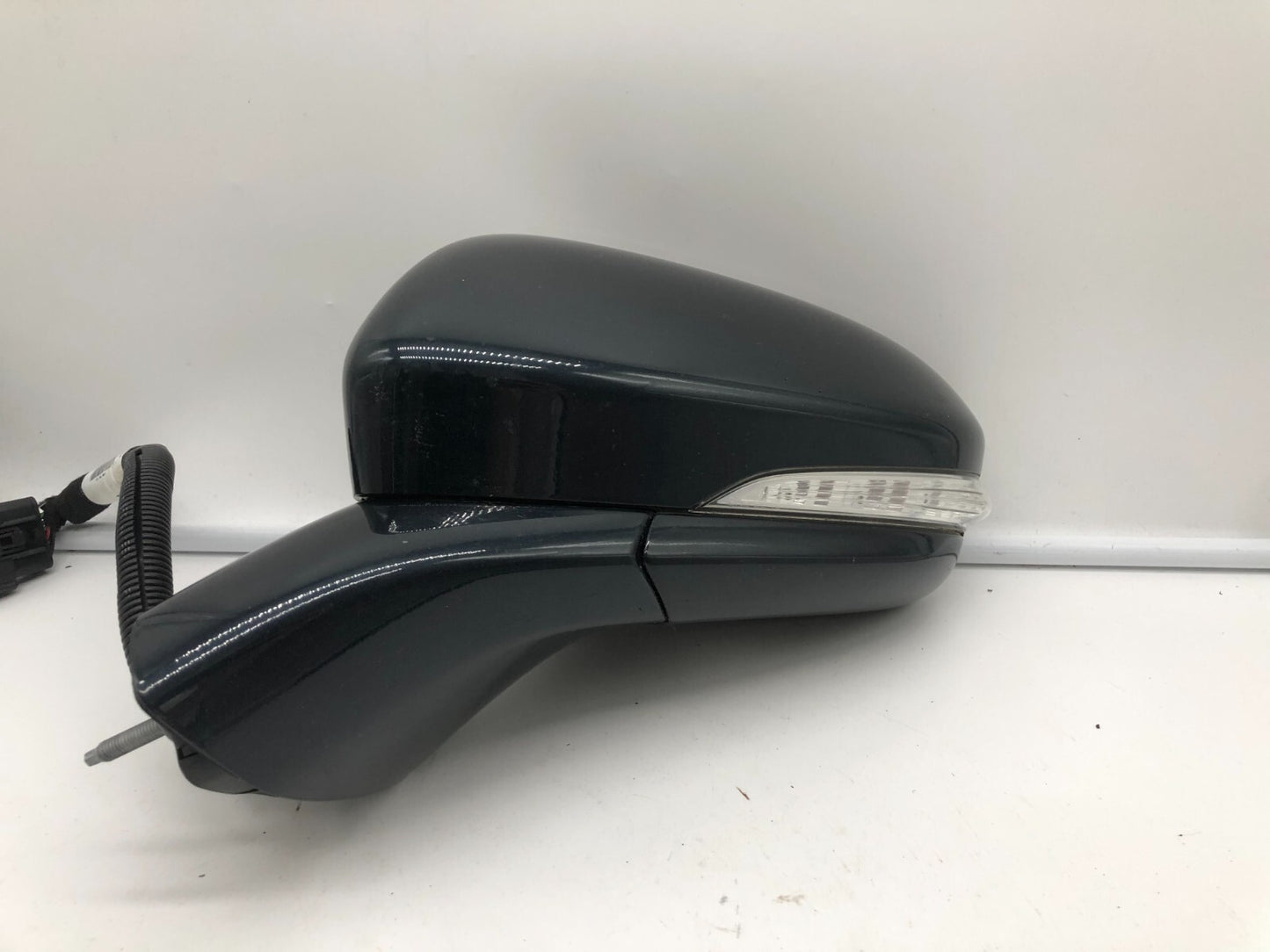 2019-2020 Ford Fusion Driver Side View Power Door Mirror Blue BSA OEM C04B43049
