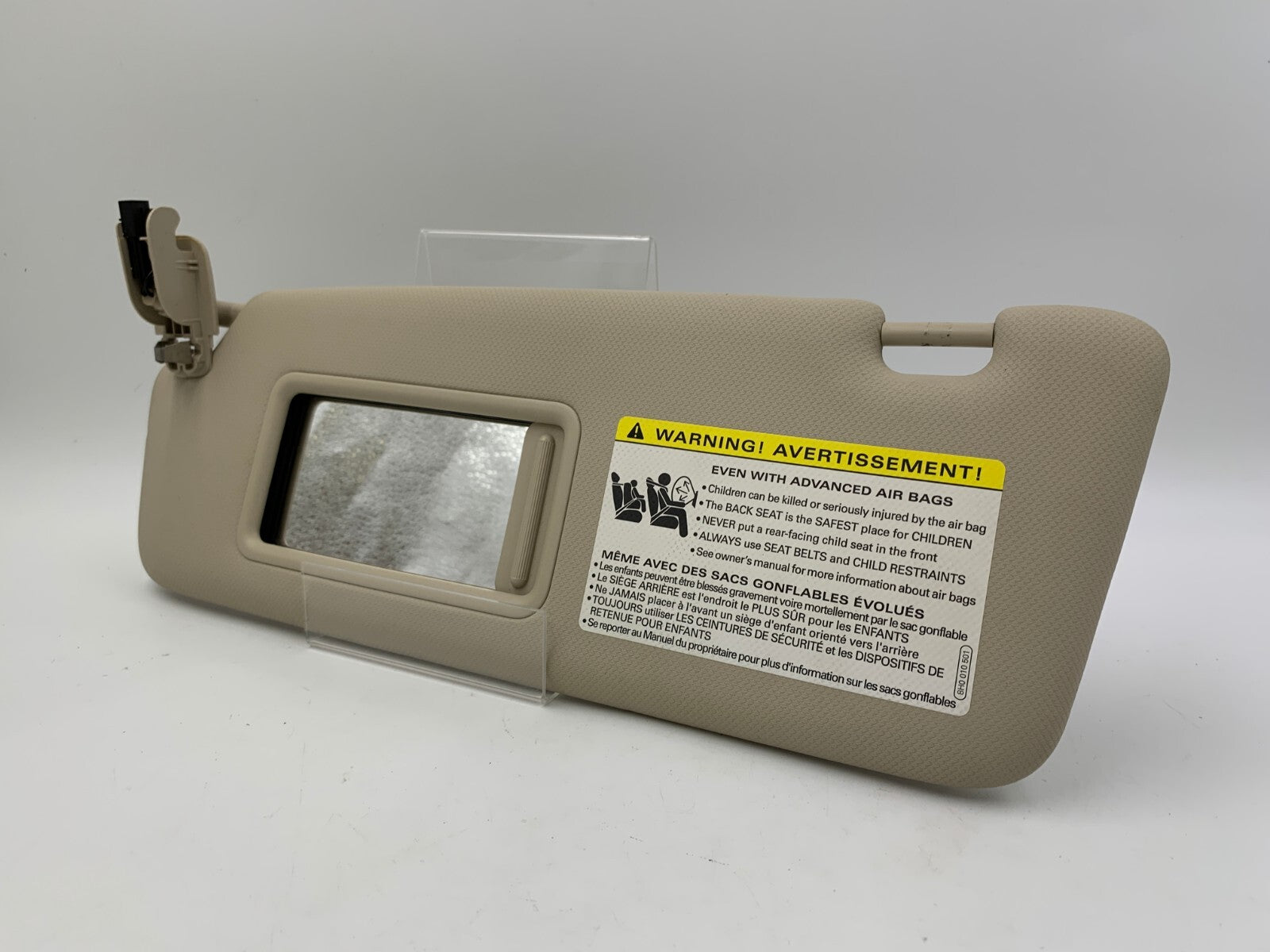 2008-2011 Audi A5 Driver Sun Visor Illumination Beige OEM D04B43063