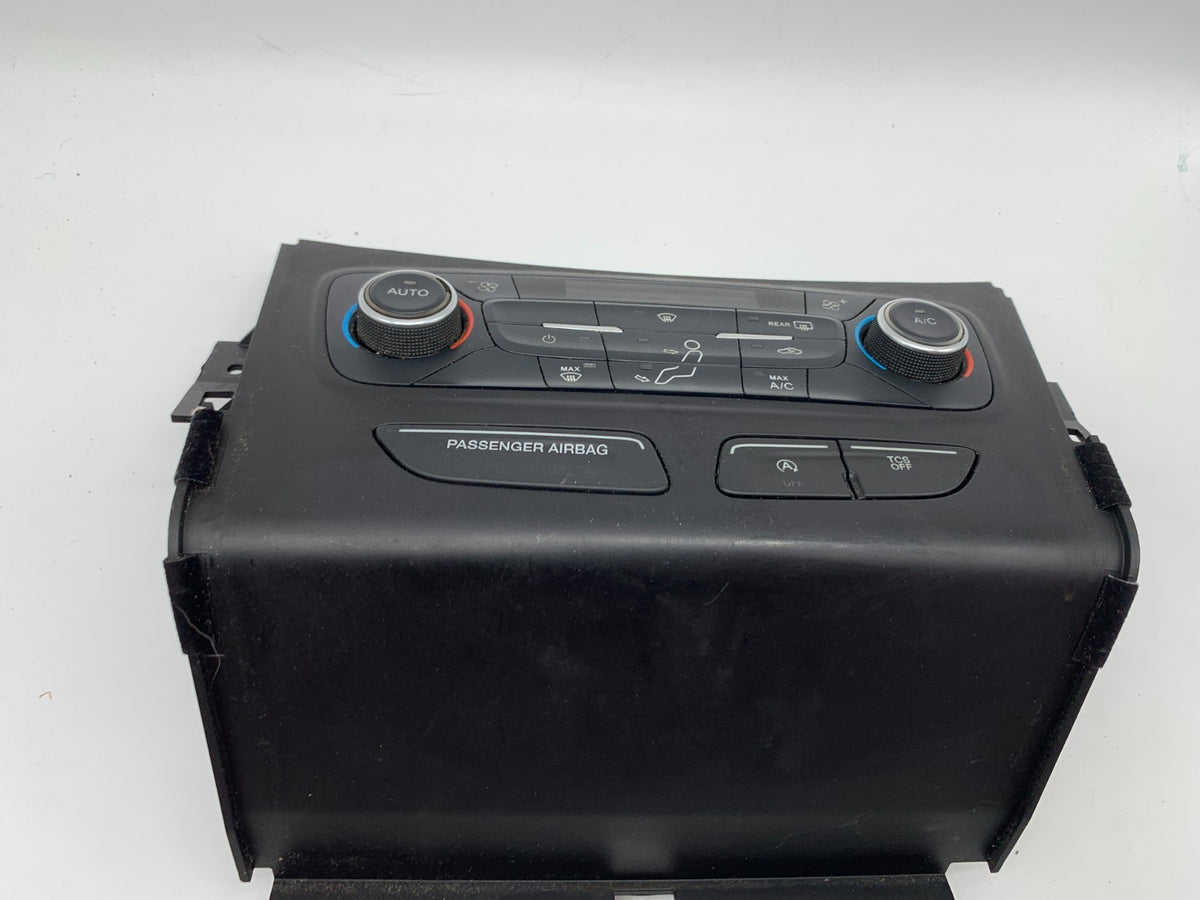 2017 Ford Escape AC Heater Climate Control Unit OEM D02B24009