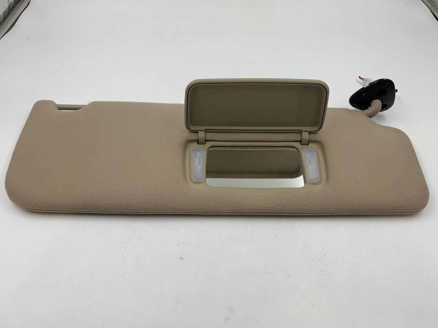 2011-2014 Toyota Sienna Passenger Sun Visor Tan Illuminated OEM C03B70006