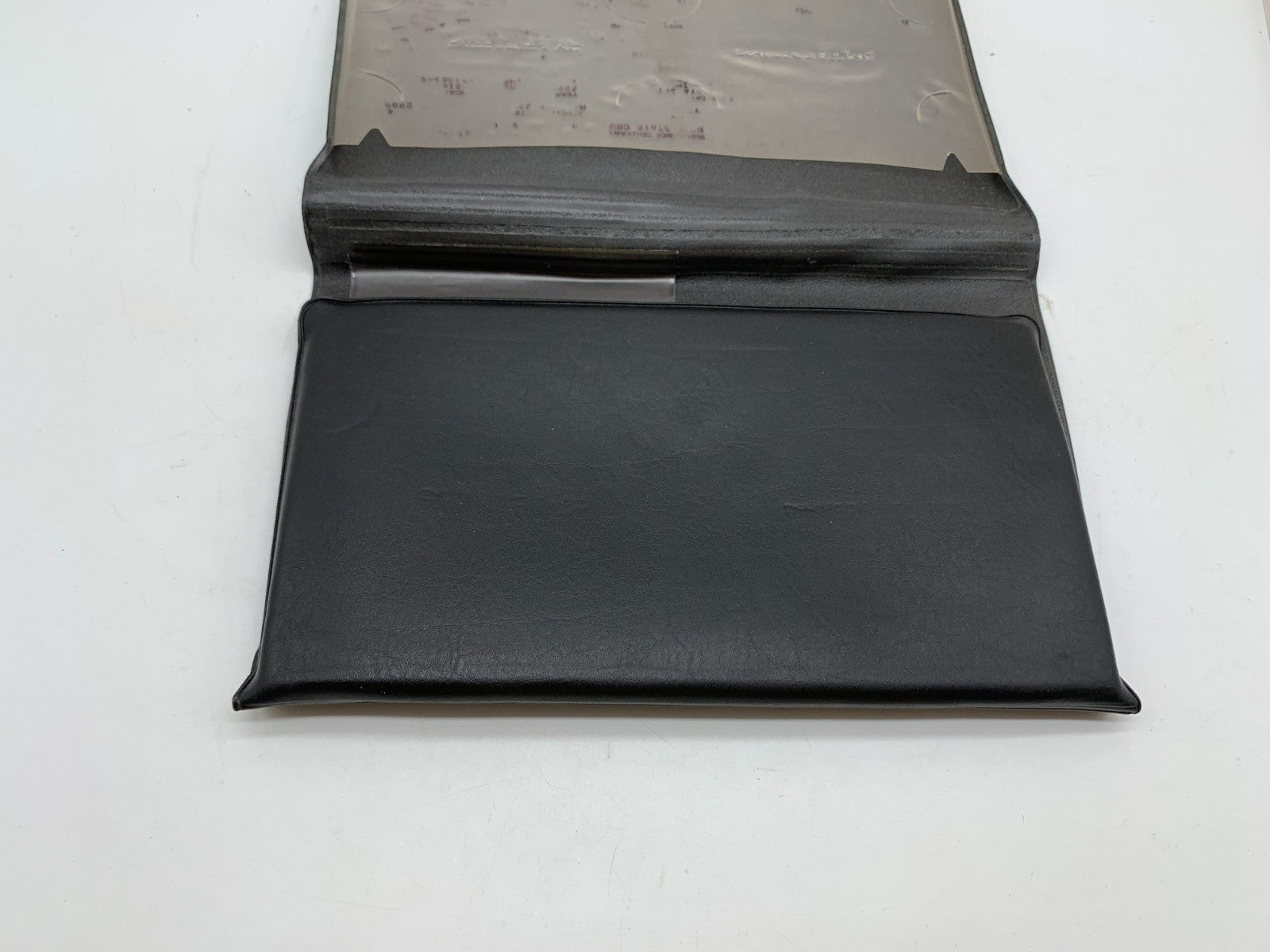 2006 Dodge Dakota Owners Manual Set with Case OEM C02B07011