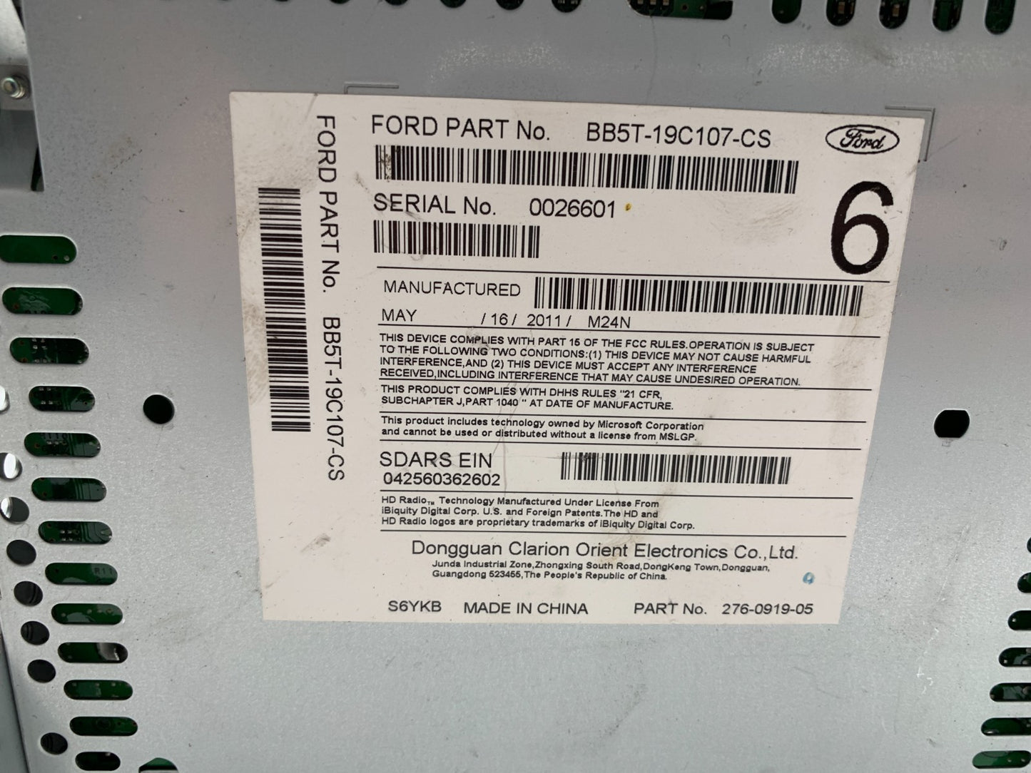 2011 Ford Explorer AM FM CD Player Radio Receiver OEM A01B30091