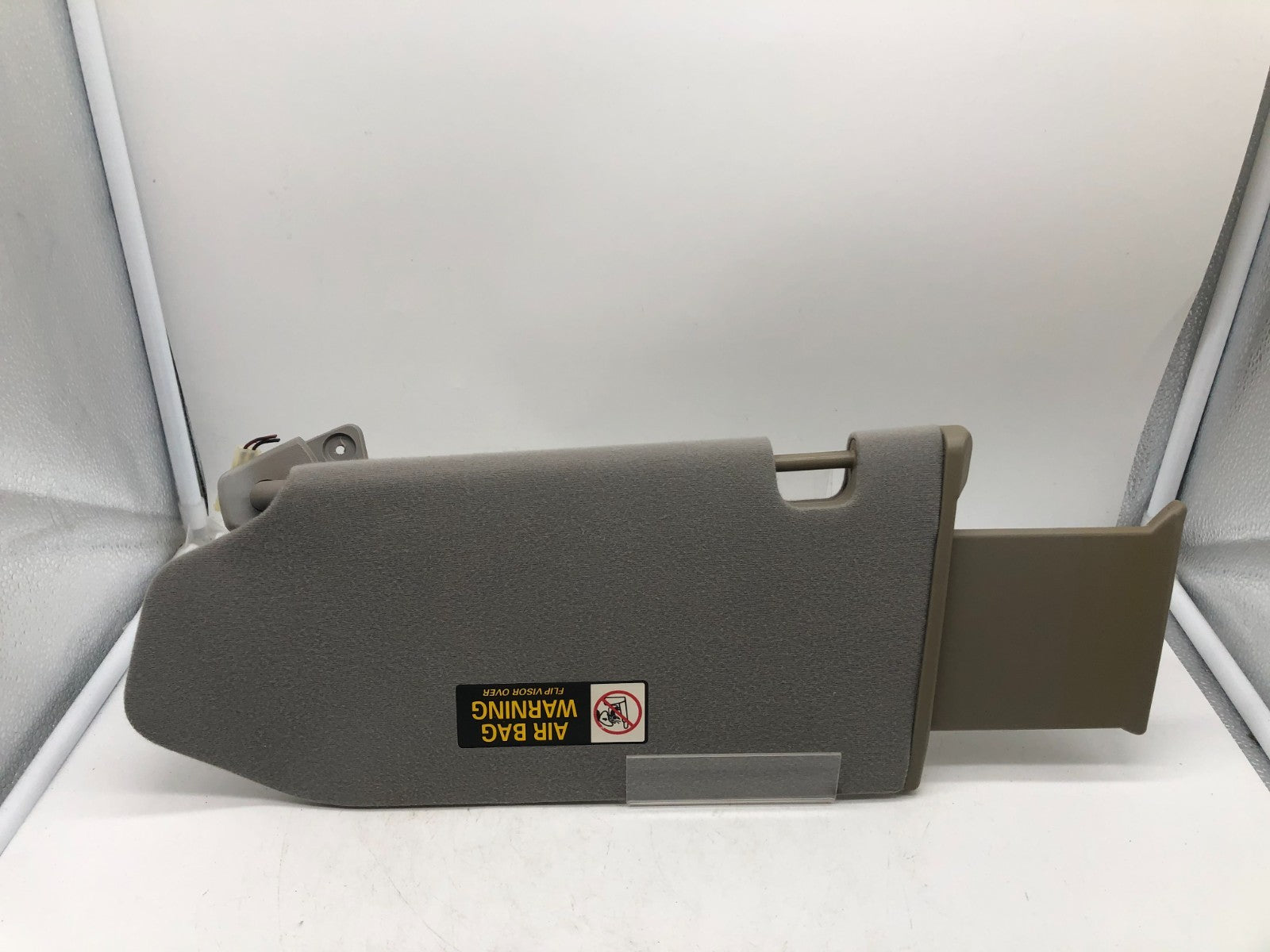 2005 Nissan Maxima Passenger Sun Visor Illuminated Gray OEM A01B21008