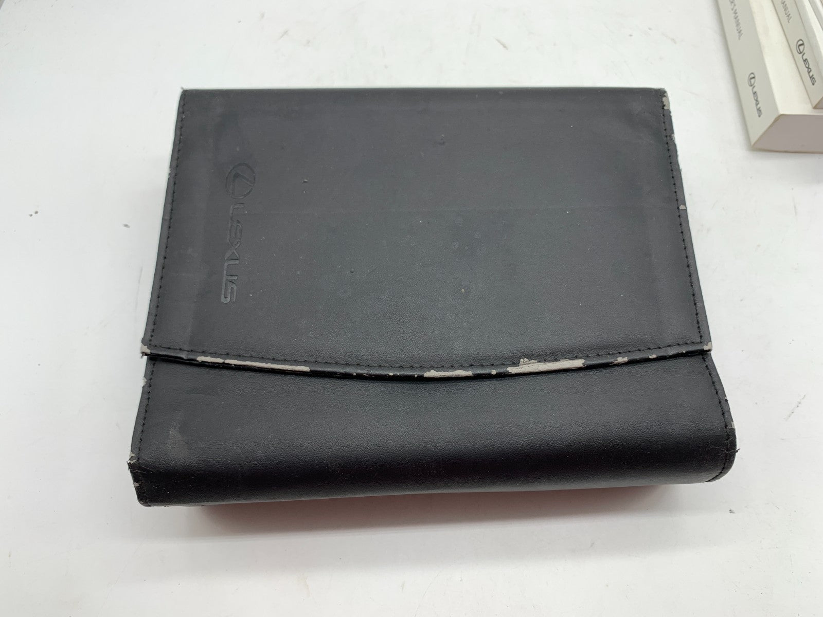 2015 Lexus ES350 ES 330h Owners Manual Set with Case OEM B03B46004