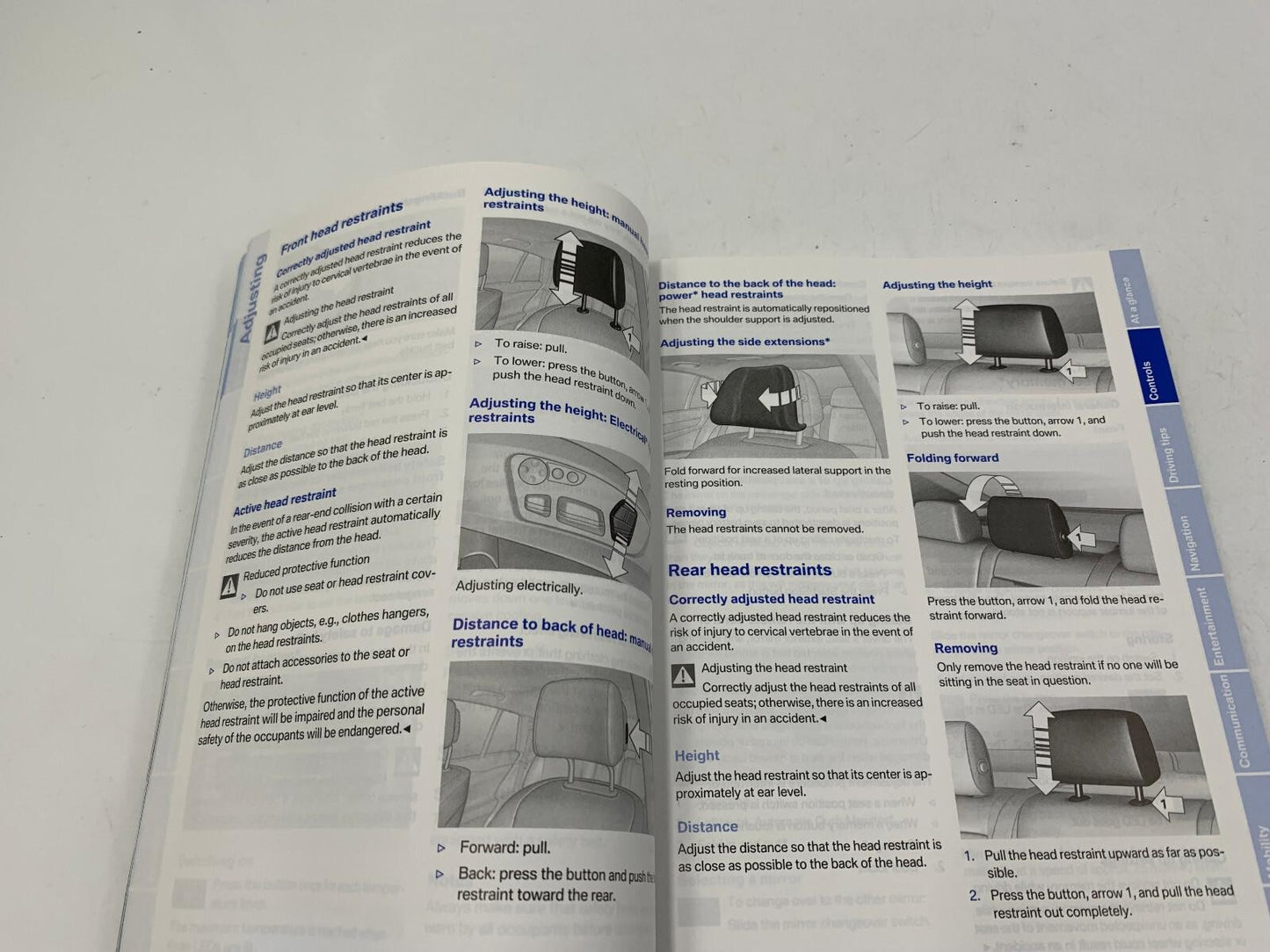 2011 BMW 550i Sedan Owners Manual Set with Case OEM D02B08045