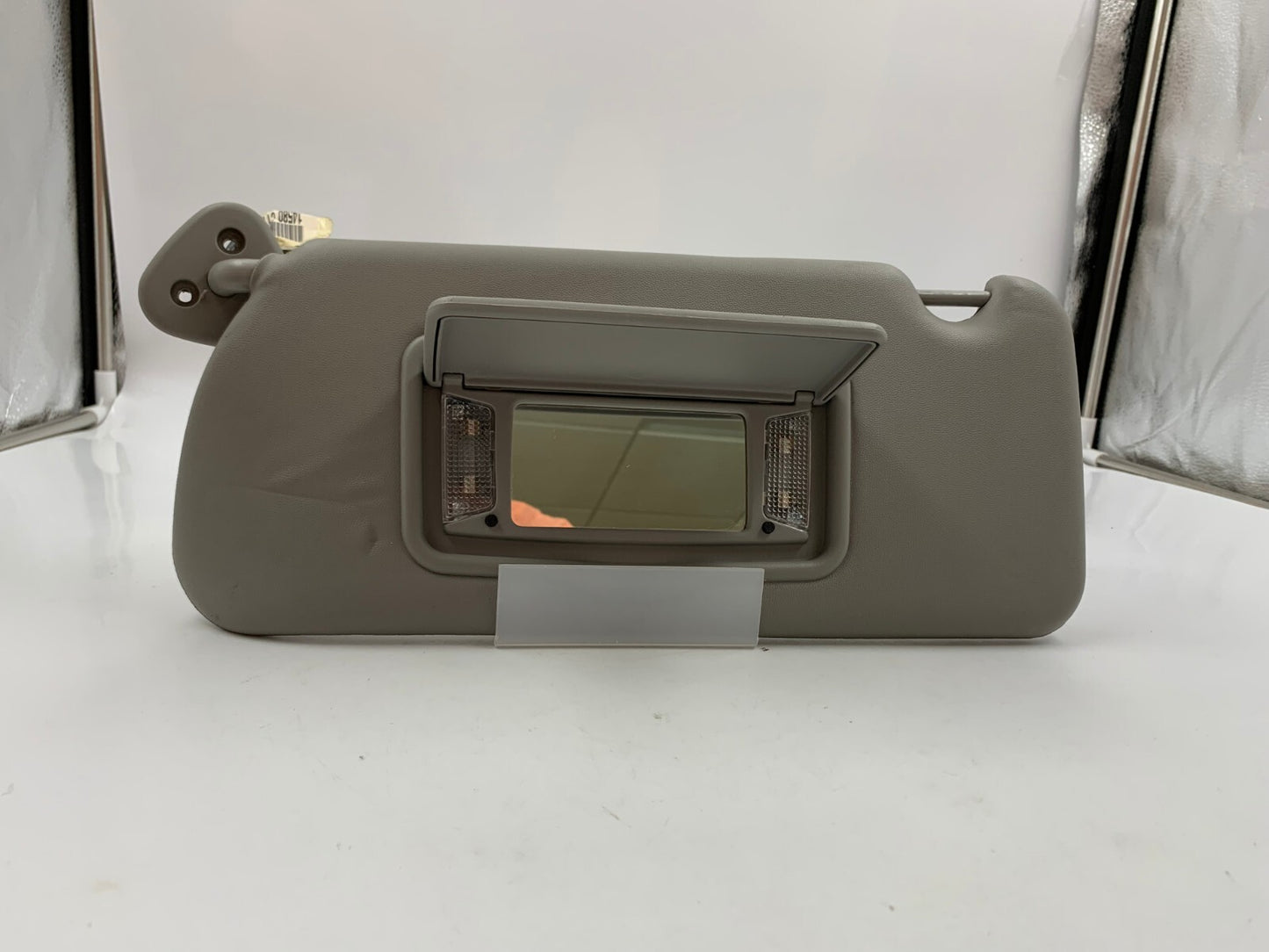 2003-2007 Cadillac CTS Driver Sun Visor Gray Illuminated OEM D02B70011