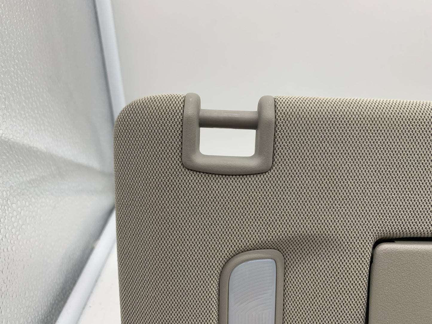 2013-2021 Buick Encore Passenger Sun Visor Gray Illuminated OEM A02B48072