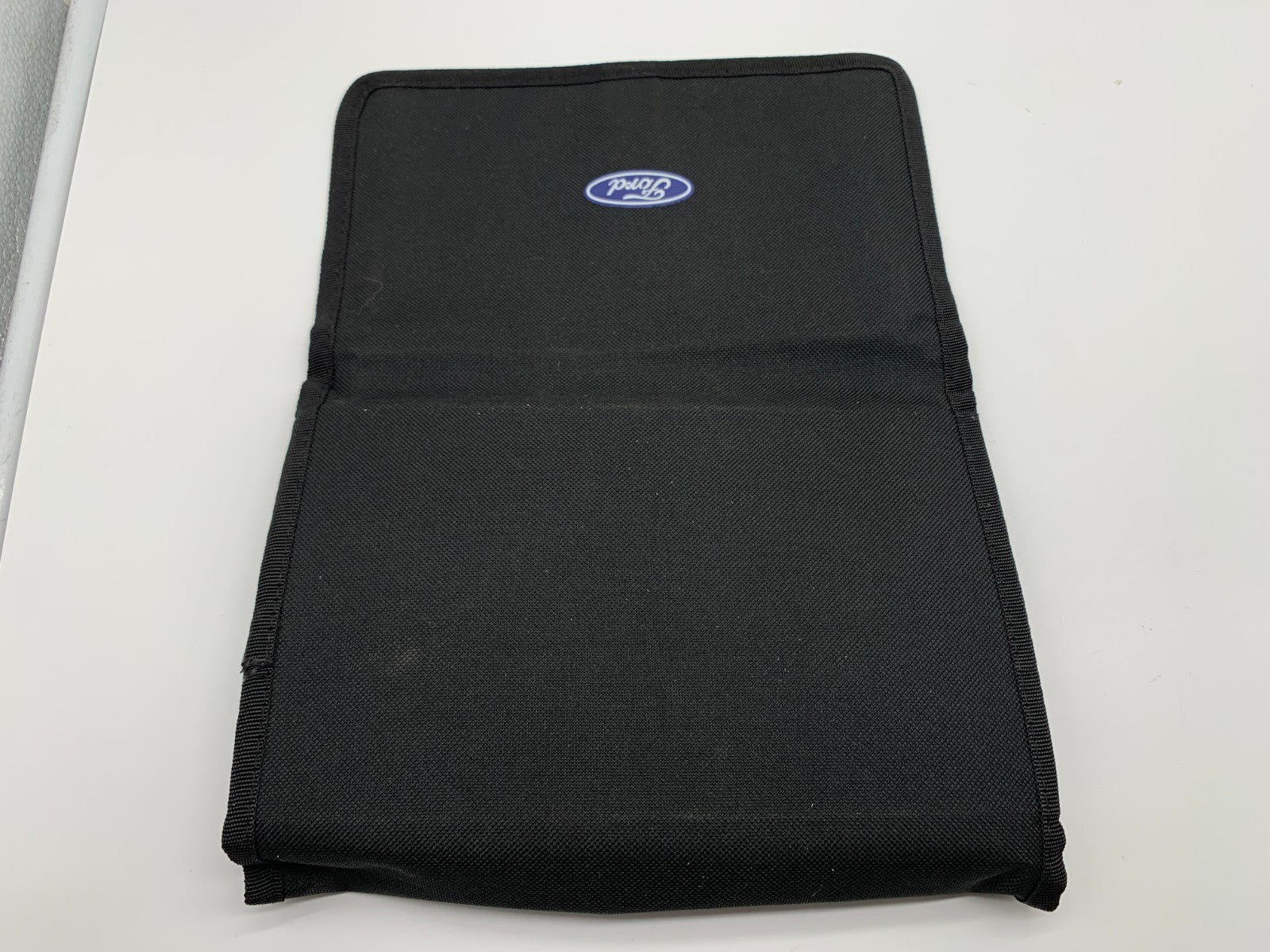 2019 Ford Escape Owners Manual Set with Case OEM B04B13006