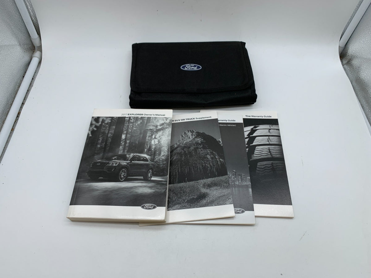 2017 Ford Explorer Owners Manual Set with Case OEM C02B07010