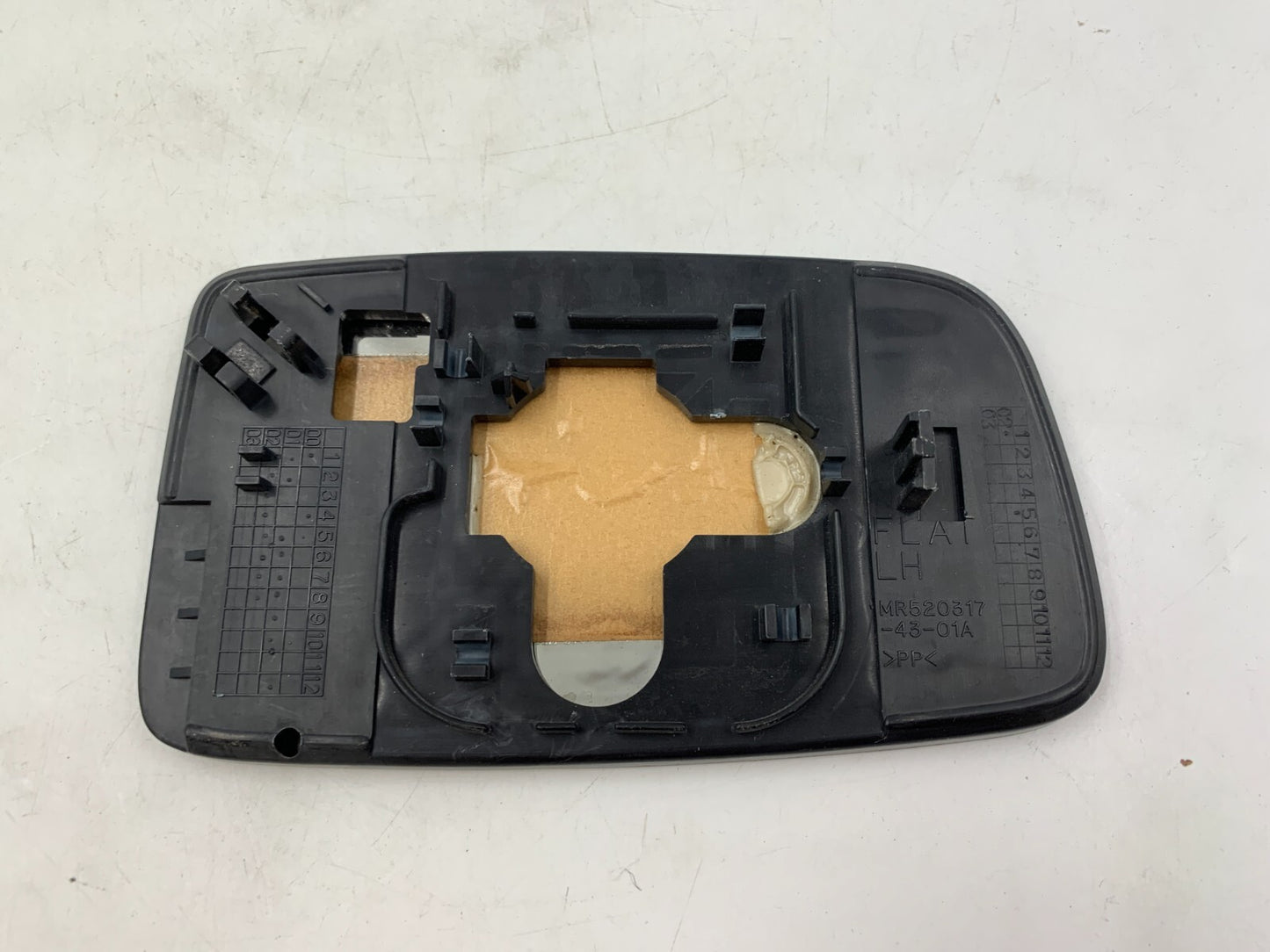 2003 Mitsubishi Lancer Driver Side View Manual Door Mirror Glass Only A01B04006